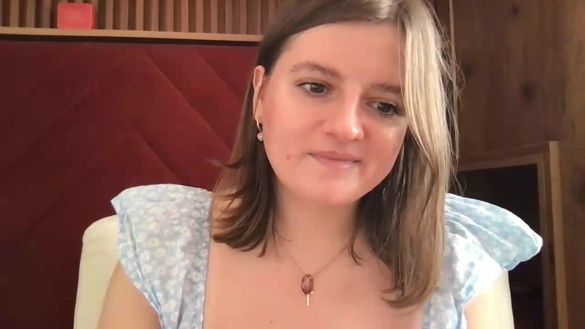 Gallery image thumbnail from SiennaMist's myfreecams stream on, 08/10/2026, 16:22 image 15 of 20