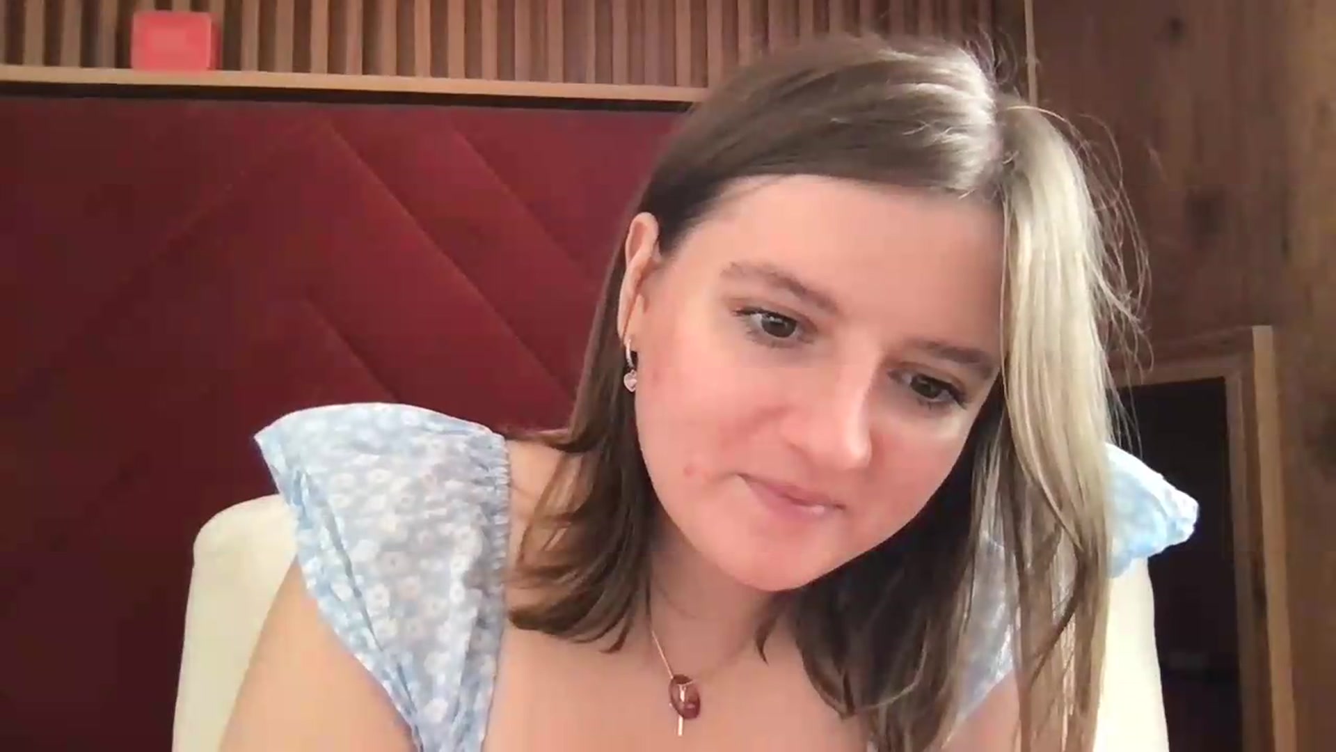 Gallery image thumbnail from SiennaMist's myfreecams stream on, 08/10/2026, 16:22 image 7 of 20