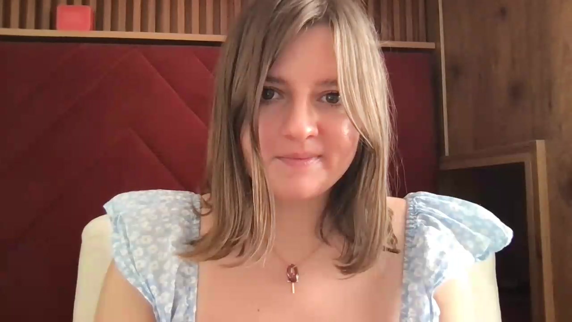 Gallery image thumbnail from SiennaMist's myfreecams stream on, 08/10/2026, 16:22 image 3 of 20