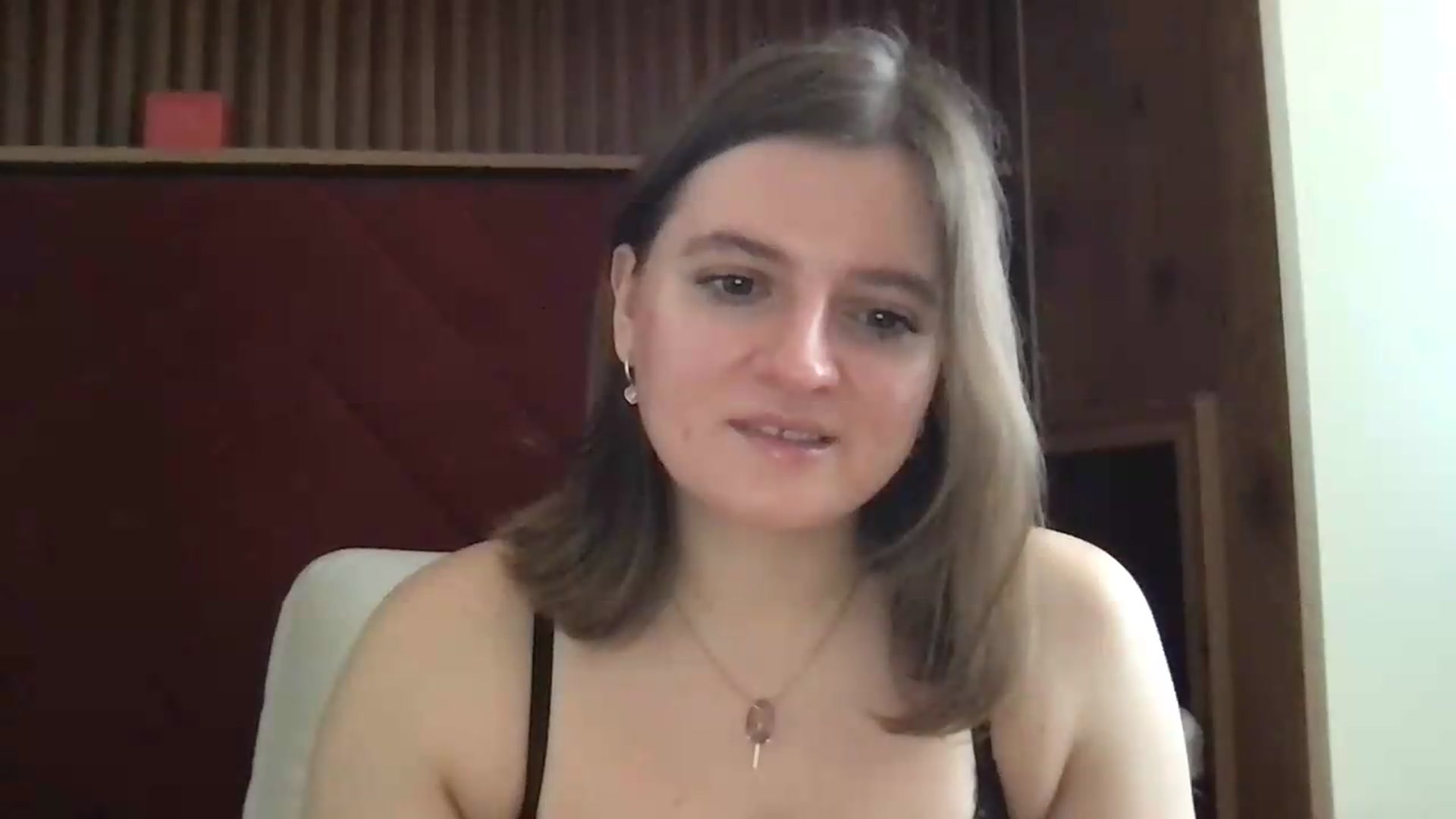 Gallery image thumbnail from SiennaMist's myfreecams stream on, 08/15/2026, 10:24 image 17 of 20