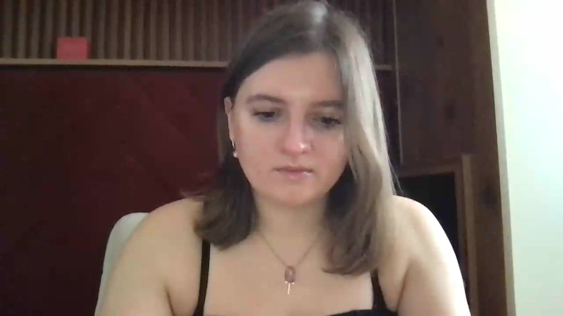 Gallery image thumbnail from SiennaMist's myfreecams stream on, 08/15/2026, 10:24 image 16 of 20