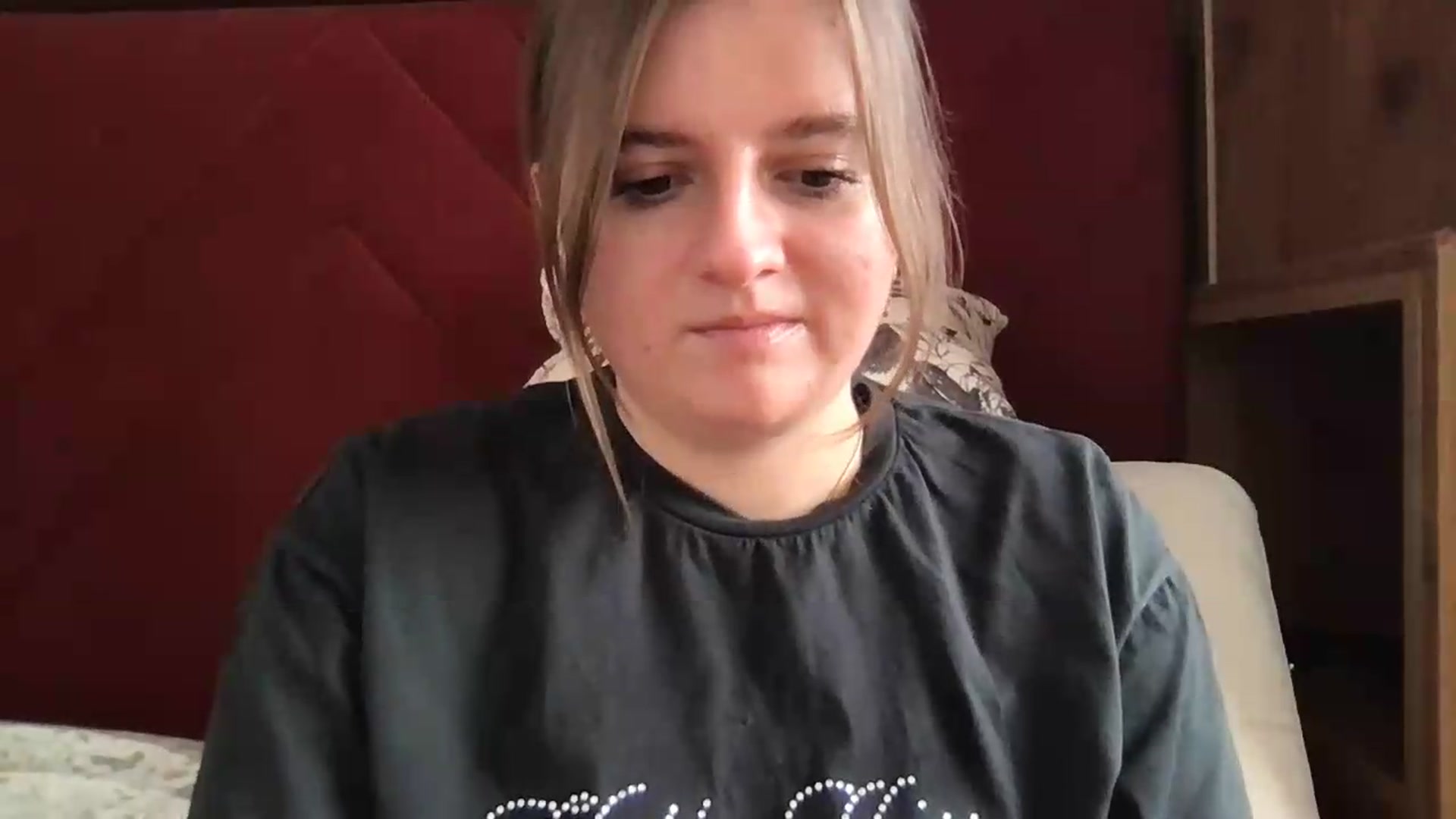Gallery image thumbnail from SiennaMist's myfreecams stream on, 08/15/2026, 15:45 image 13 of 20