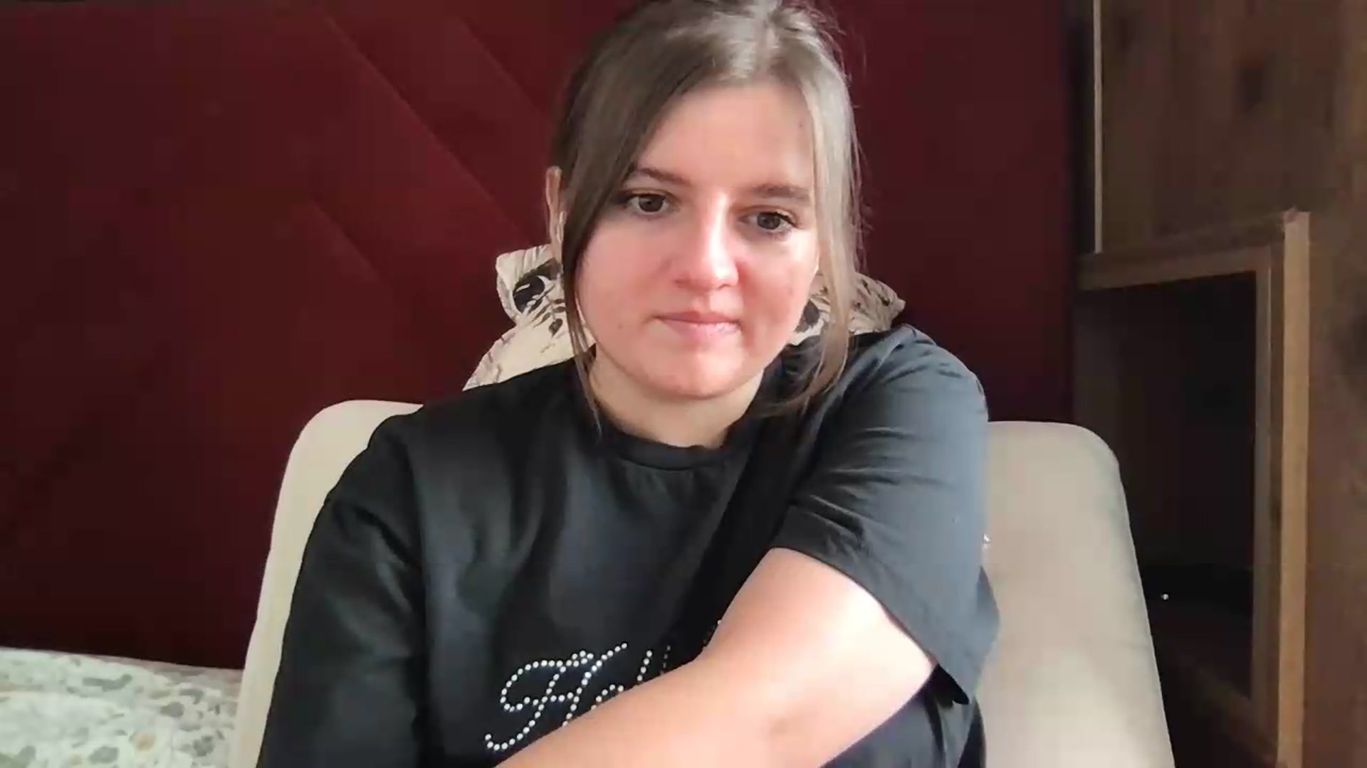 Gallery image thumbnail from SiennaMist's myfreecams stream on, 08/15/2026, 15:45 image 17 of 20