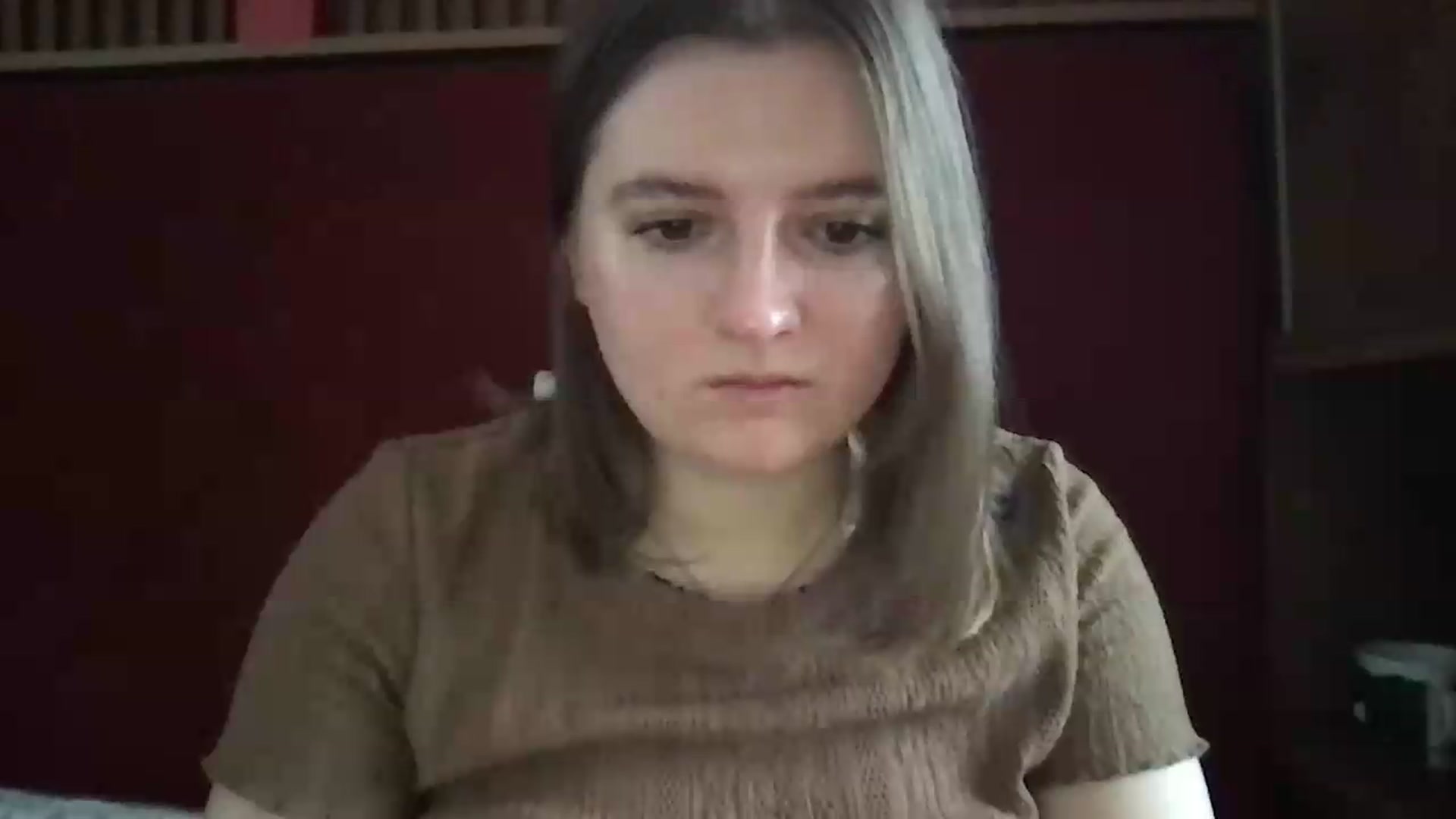 Gallery image thumbnail from SiennaMist's myfreecams stream on, 08/17/2026, 10:34 image 8 of 20