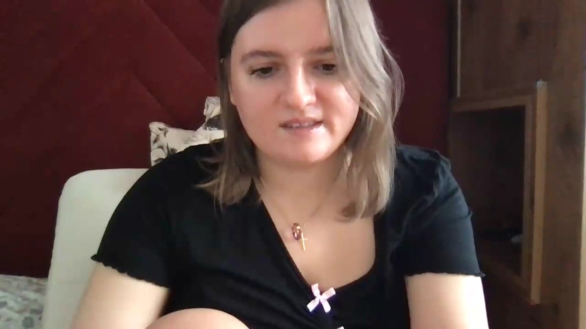 Gallery image thumbnail from SiennaMist's myfreecams stream on, 08/19/2026, 13:36 image 15 of 20