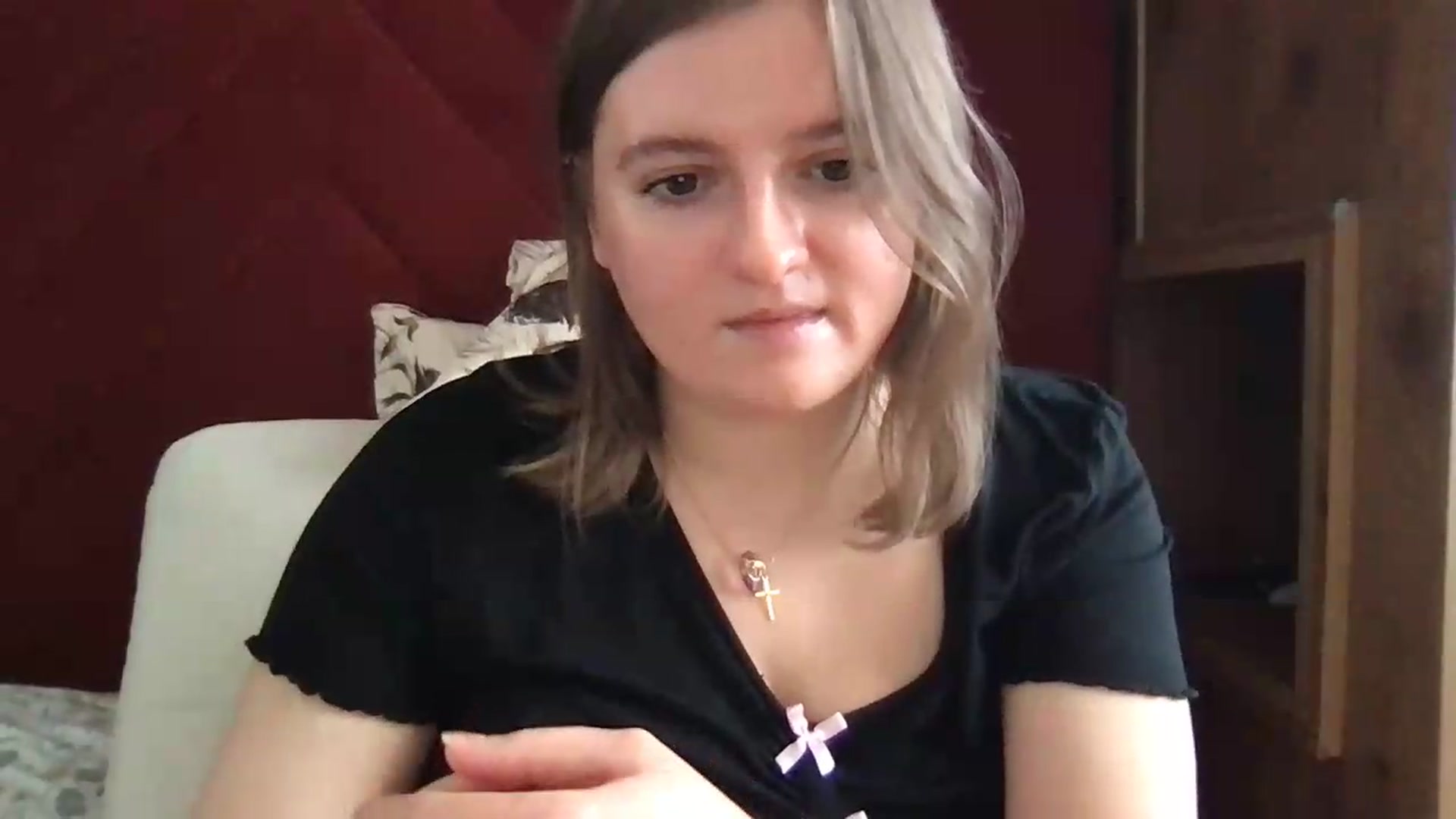 Gallery image thumbnail from SiennaMist's myfreecams stream on, 08/19/2026, 13:36 image 13 of 20