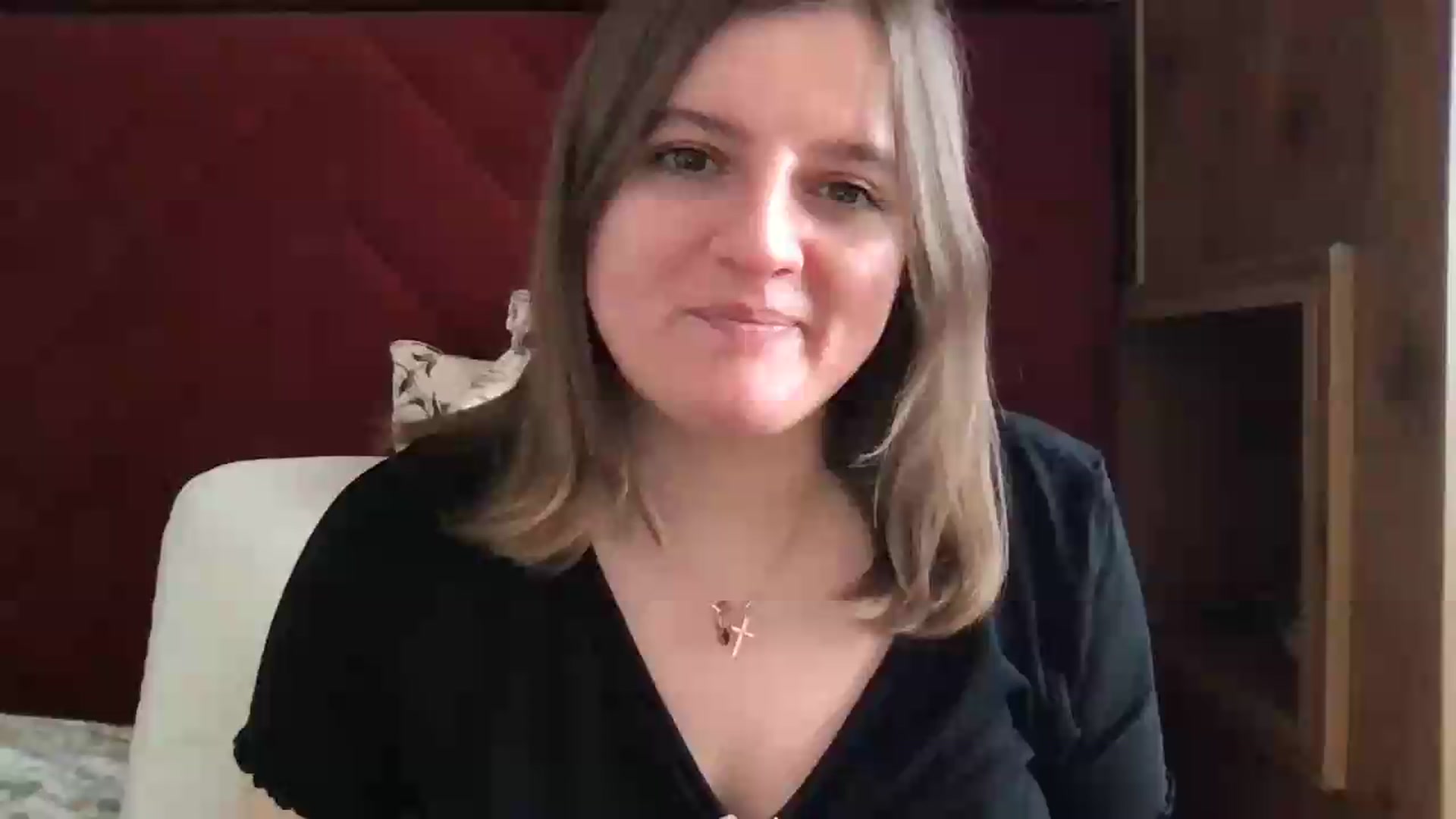 Gallery image thumbnail from SiennaMist's myfreecams stream on, 08/19/2026, 16:17 image 1 of 20