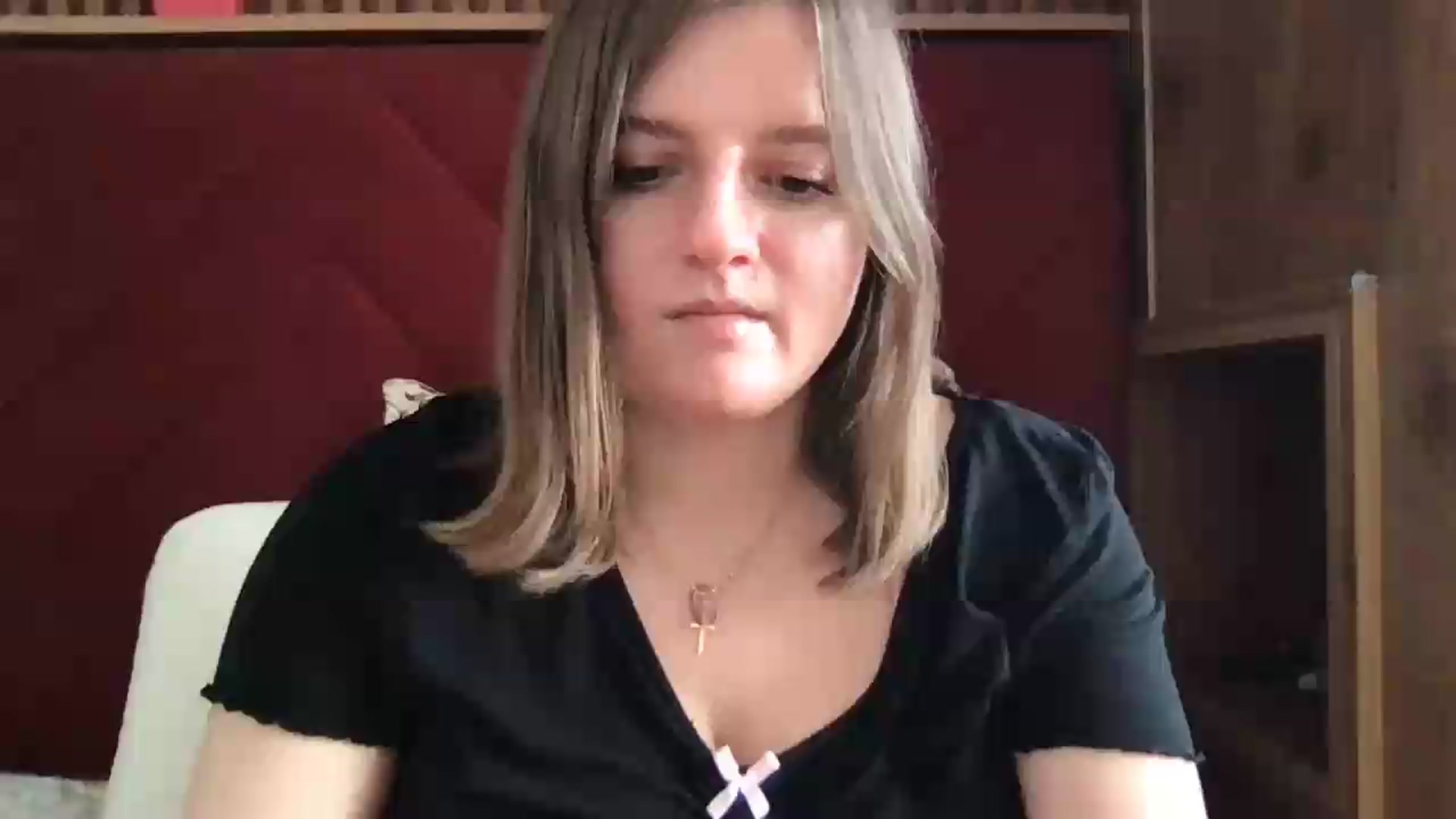 Gallery image thumbnail from SiennaMist's myfreecams stream on, 08/19/2026, 16:17 image 6 of 20