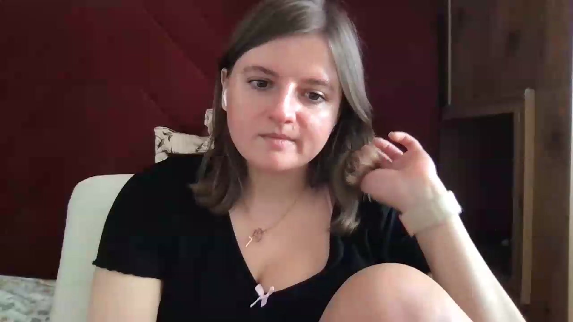 Gallery image thumbnail from SiennaMist's myfreecams stream on, 08/19/2026, 16:17 image 3 of 20