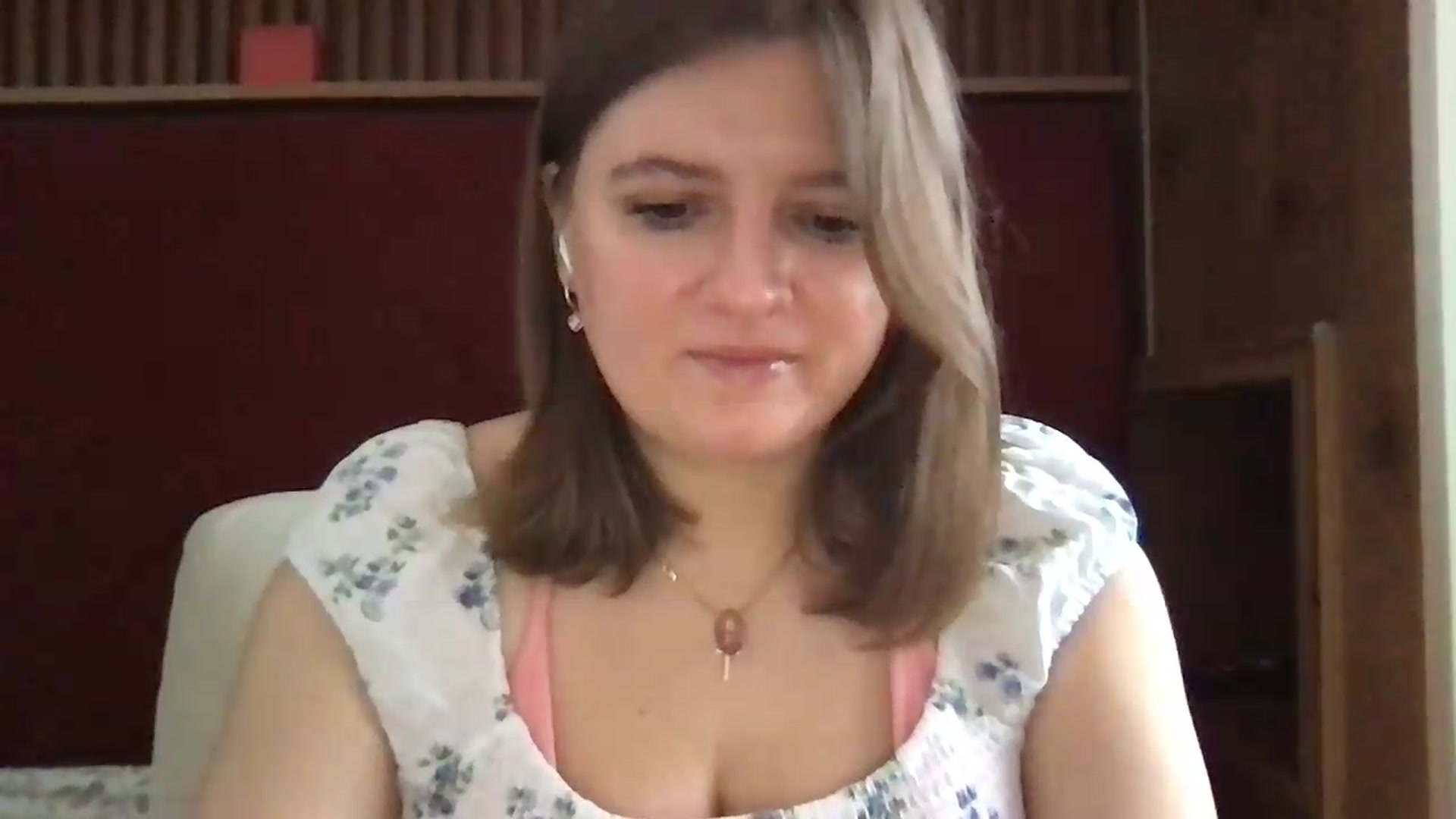 Gallery image thumbnail from SiennaMist's myfreecams stream on, 08/22/2026, 11:22 image 8 of 20