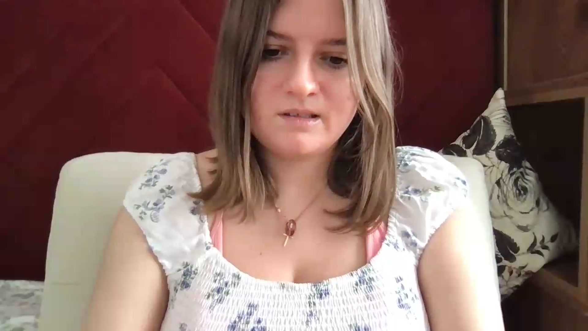 Gallery image thumbnail from SiennaMist's myfreecams stream on, 08/22/2026, 15:33 image 10 of 20