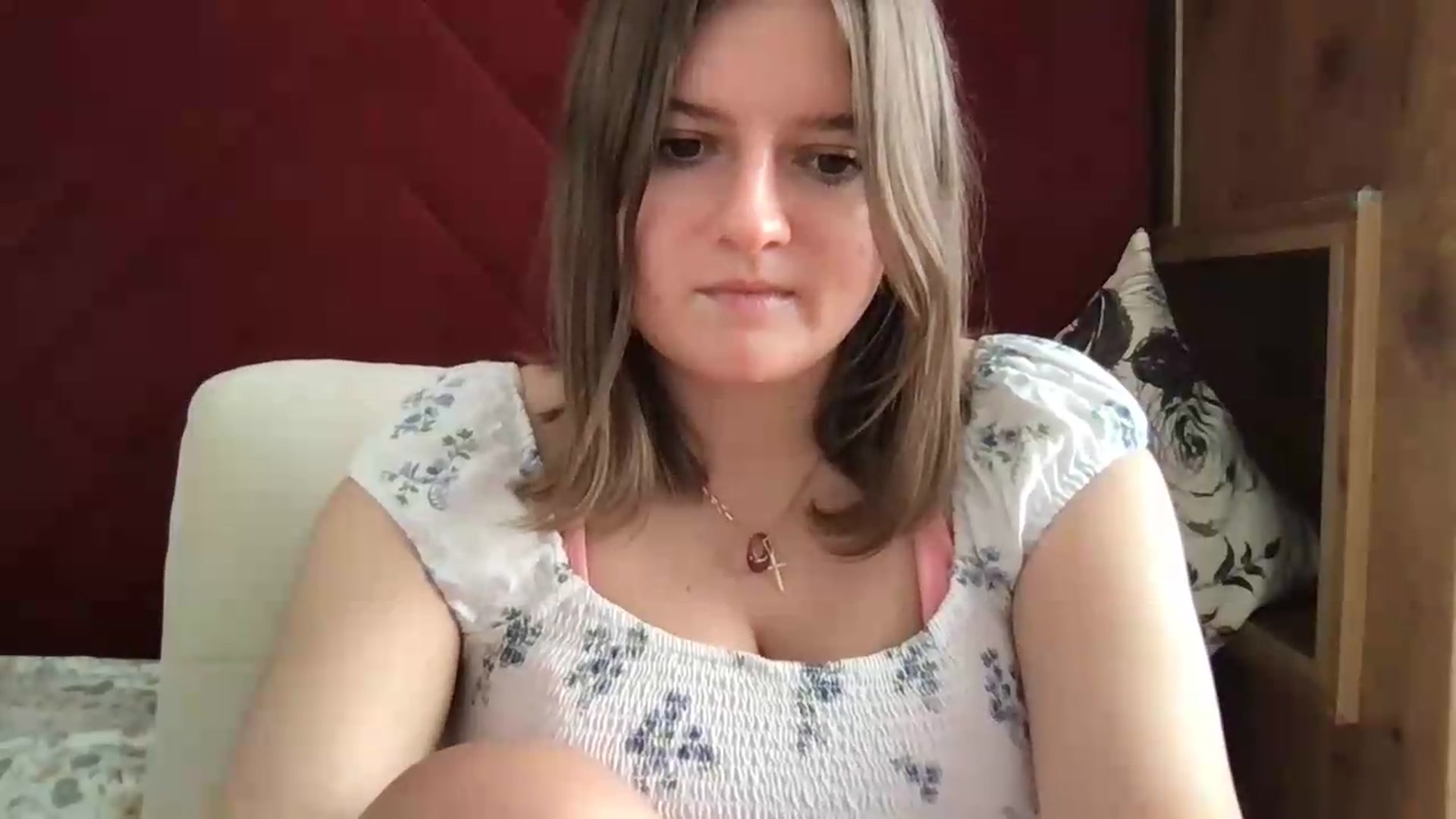 Gallery image thumbnail from SiennaMist's myfreecams stream on, 08/22/2026, 15:33 image 11 of 20