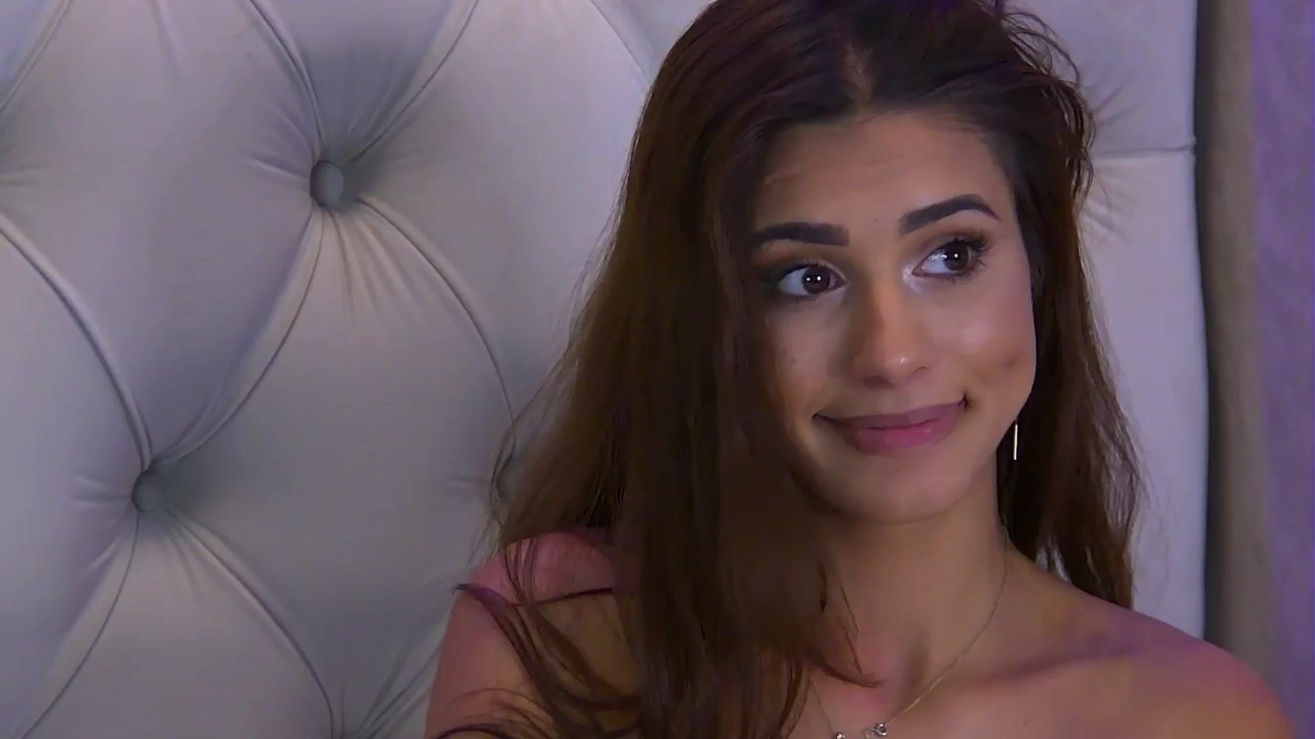 Gallery image thumbnail from SiennaNoir's myfreecams stream on, 09/14/2024, 14:04 image 17 of 20