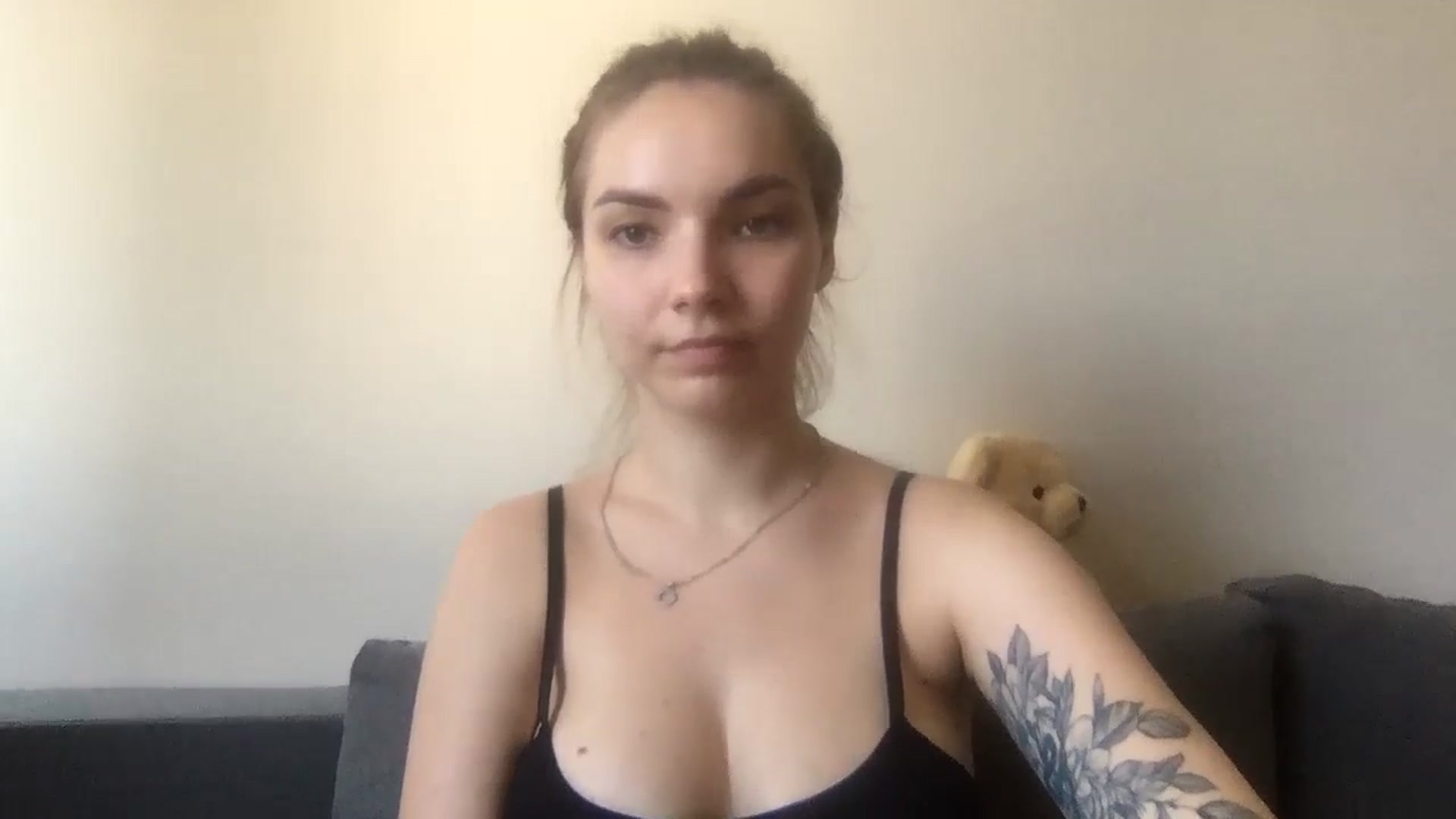 Gallery image thumbnail from SiennaRogers's myfreecams stream on, 07/15/2024, 14:36 image 18 of 20
