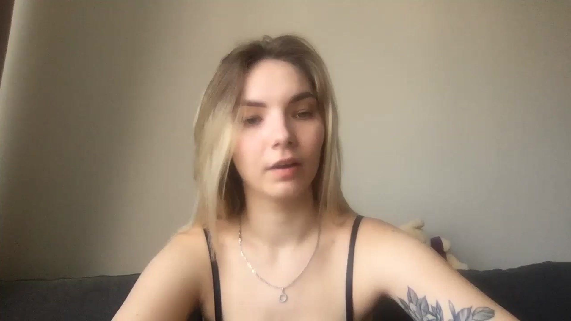 Gallery image thumbnail from SiennaRogers's myfreecams stream on, 07/17/2024, 11:18 image 15 of 20
