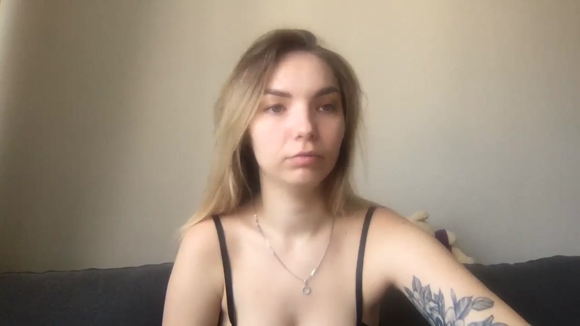 Gallery image thumbnail from SiennaRogers's myfreecams stream on, 07/17/2024, 11:18 image 5 of 20