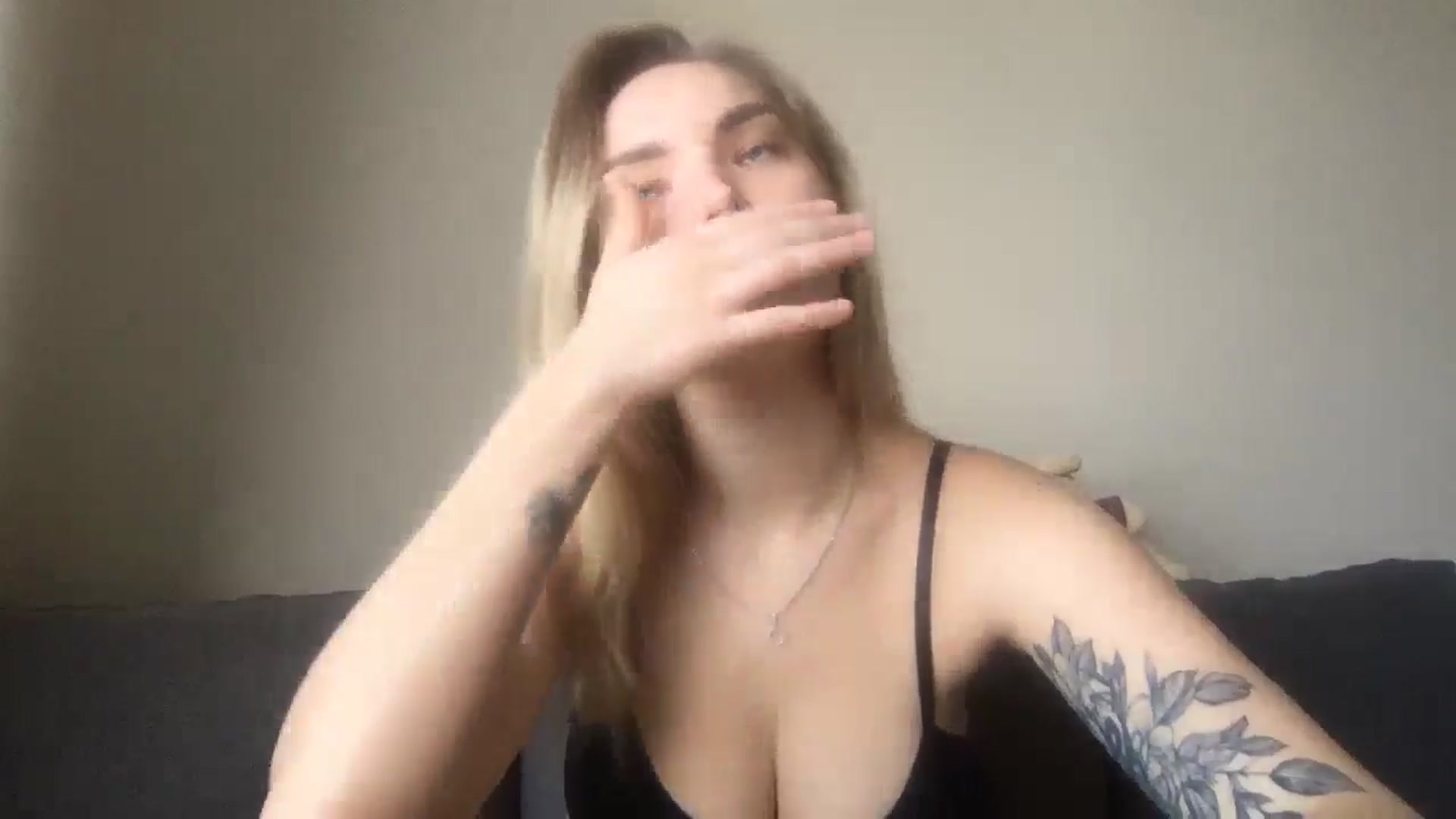 Gallery image thumbnail from SiennaRogers's myfreecams stream on, 07/17/2024, 11:37 image 12 of 20