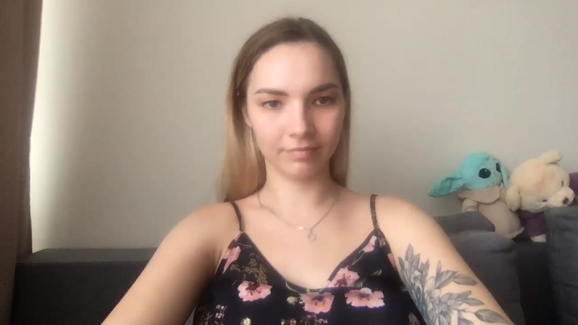 Gallery image thumbnail from SiennaRogers's myfreecams stream on, 07/18/2024, 14:09 image 8 of 20