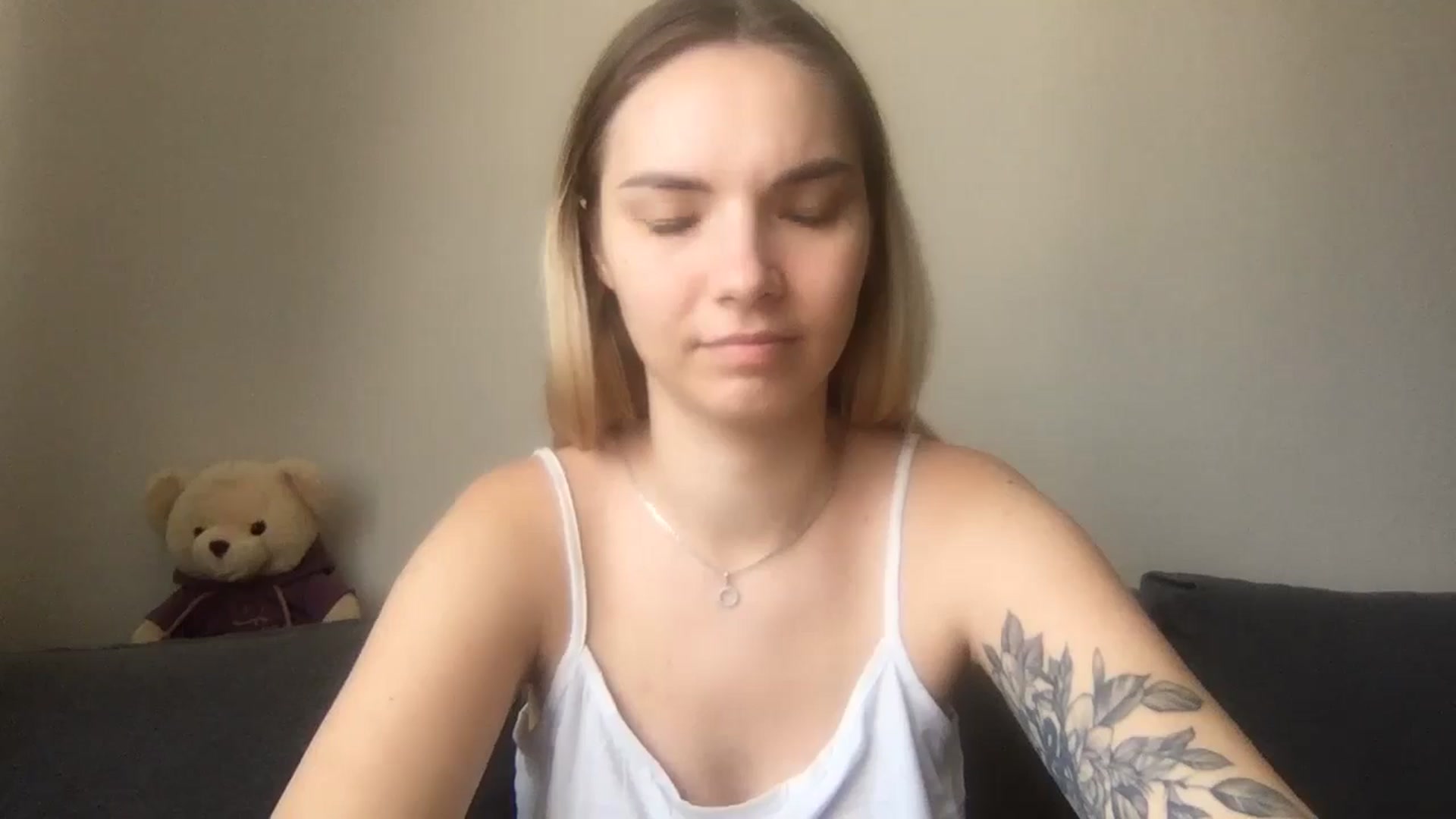 Gallery image thumbnail from SiennaRogers's myfreecams stream on, 07/22/2024, 12:56 image 15 of 20