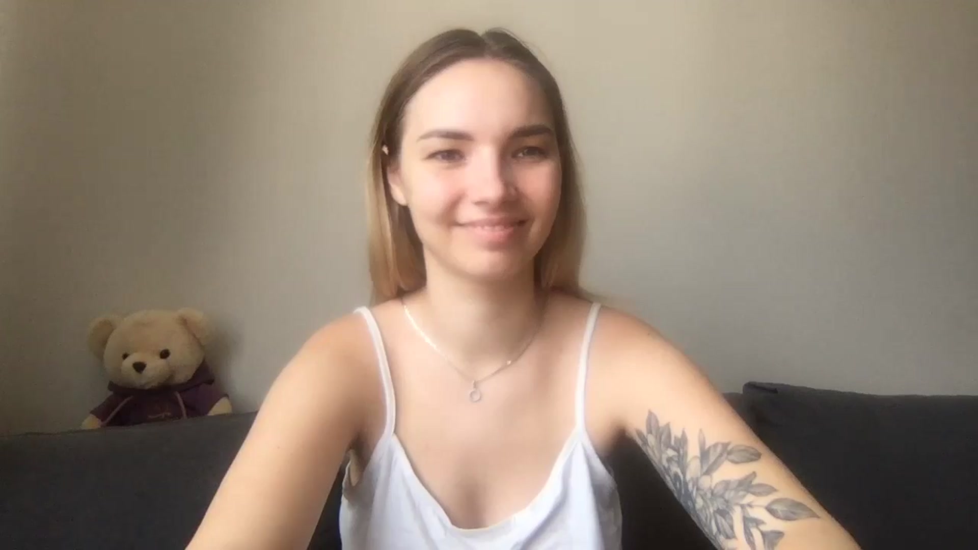 Gallery image thumbnail from SiennaRogers's myfreecams stream on, 07/22/2024, 12:56 image 3 of 20