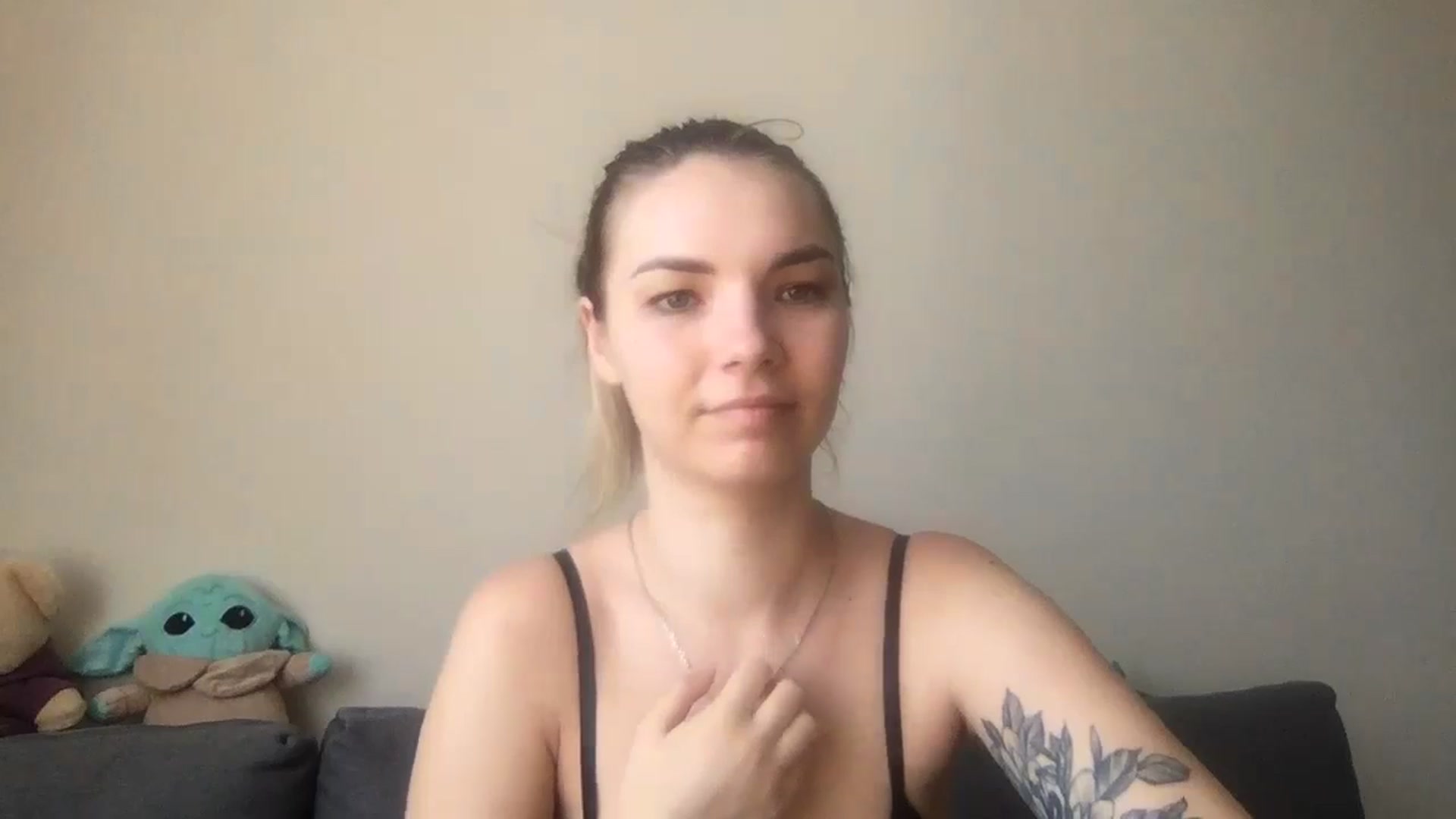 Gallery image thumbnail from SiennaRogers's myfreecams stream on, 07/25/2024, 08:15 image 12 of 20