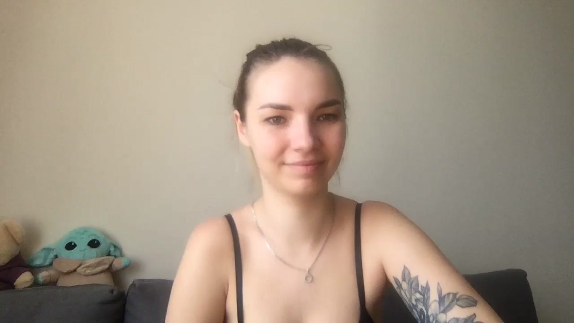 Gallery image thumbnail from SiennaRogers's myfreecams stream on, 07/25/2024, 08:15 image 10 of 20