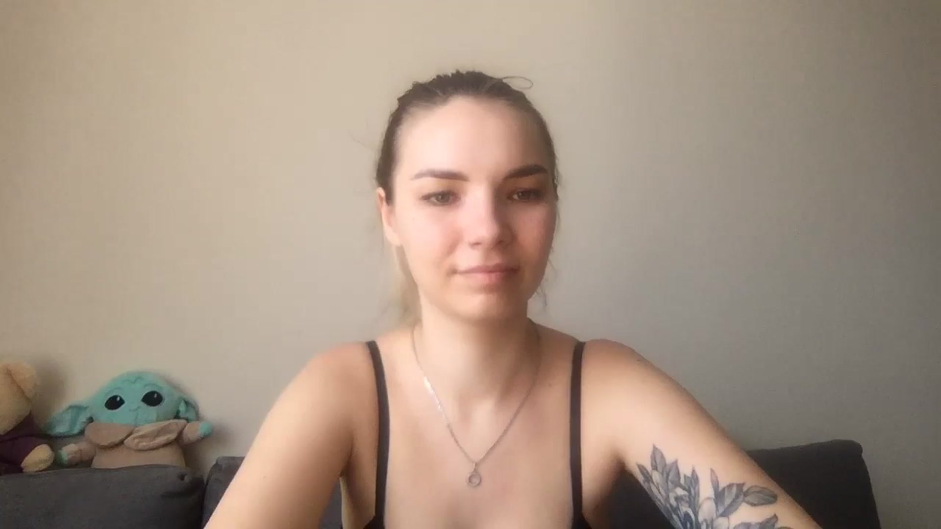 Gallery image thumbnail from SiennaRogers's myfreecams stream on, 07/25/2024, 08:15 image 15 of 20