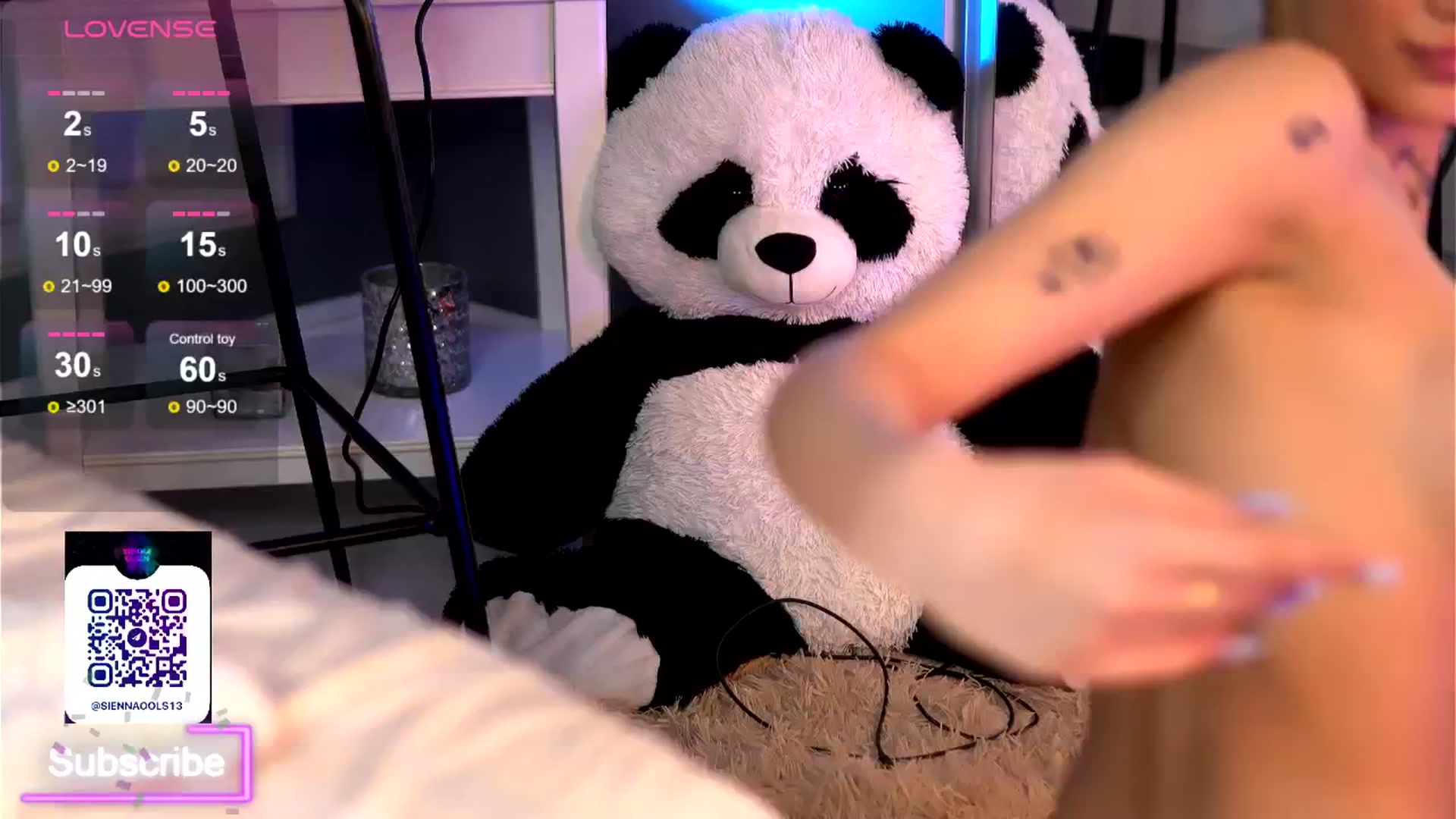 Gallery image thumbnail from SiennaSunset's myfreecams stream on, 04/28/2025, 11:45 image 3 of 20