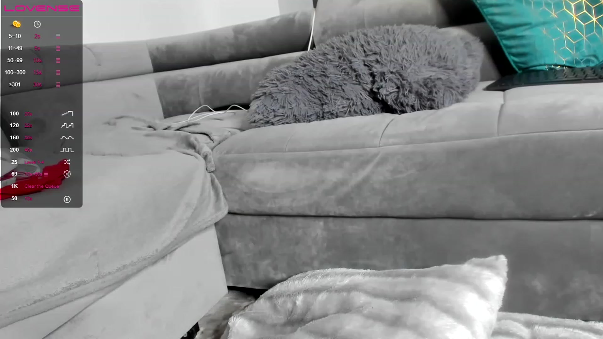 Gallery image thumbnail from Sieraskye's myfreecams stream on, 11/19/2022, 24:44 image 17 of 20