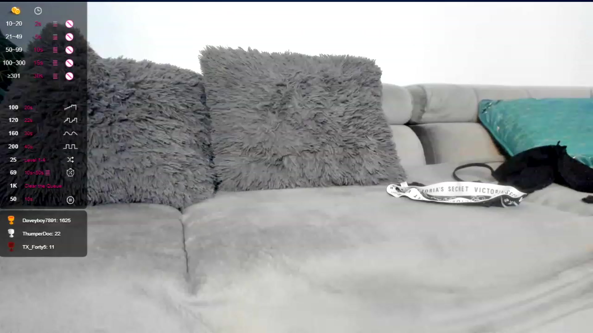 Gallery image thumbnail from Sieraskye's myfreecams stream on, 12/19/2022, 16:11 image 13 of 20