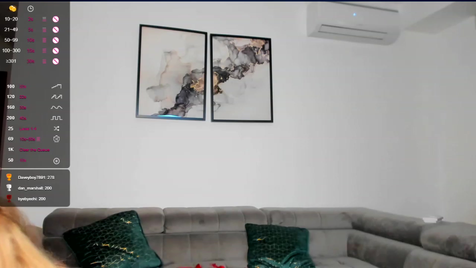 Gallery image thumbnail from Sieraskye's myfreecams stream on, 12/23/2022, 19:40 image 15 of 20
