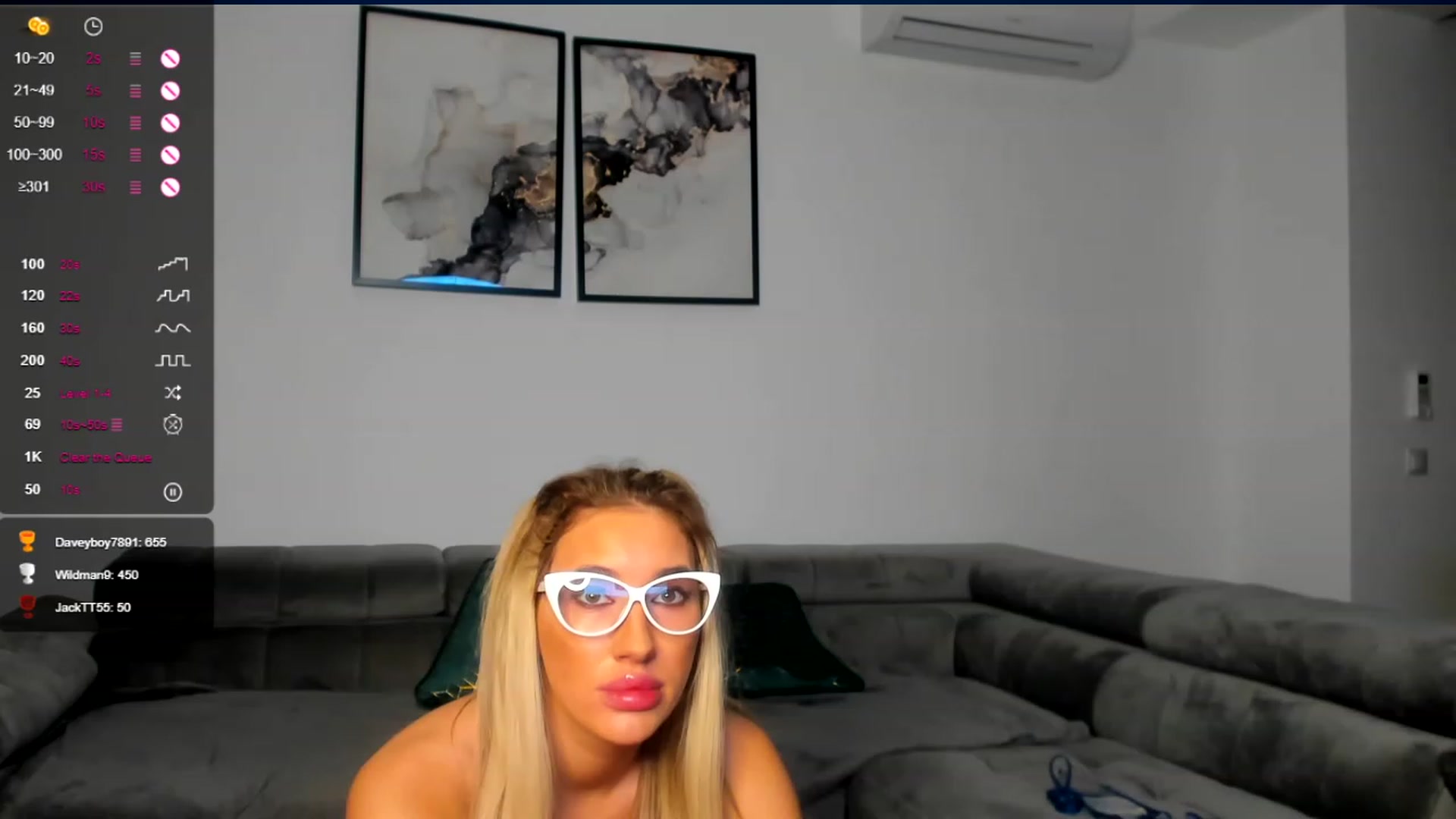 Gallery image thumbnail from Sieraskye's myfreecams stream on, 12/30/2022, 22:04 image 17 of 20