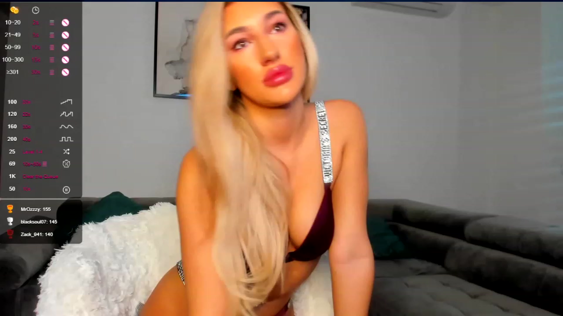 Gallery image thumbnail from Sieraskye's myfreecams stream on, 01/19/2023, 08:20 image 17 of 20