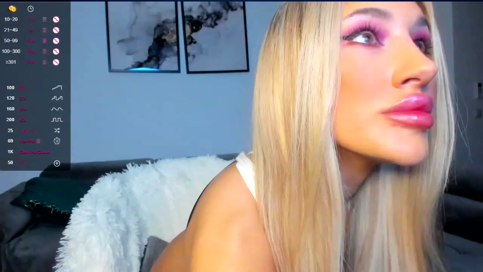 Gallery image thumbnail from Sieraskye's myfreecams stream on, 02/02/2023, 21:18 image 2 of 20