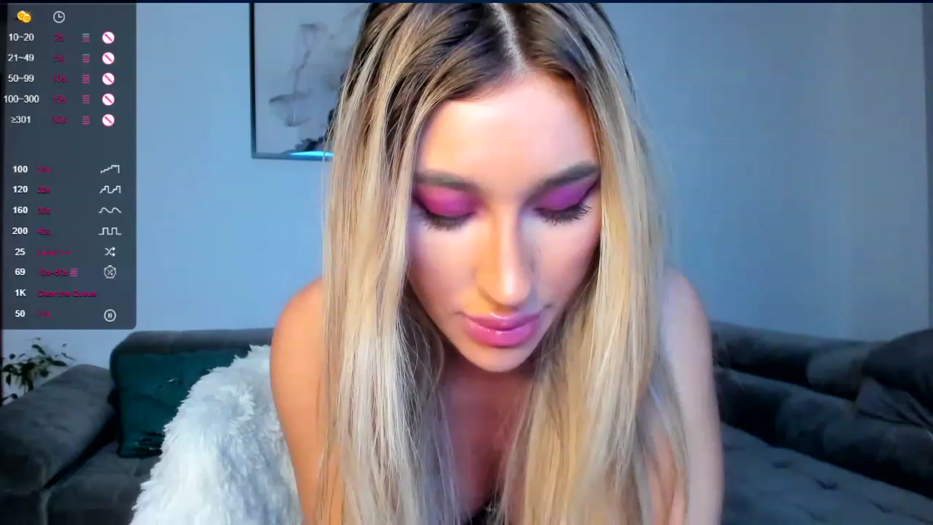 Gallery image thumbnail from Sieraskye's myfreecams stream on, 02/27/2023, 23:25 image 17 of 20
