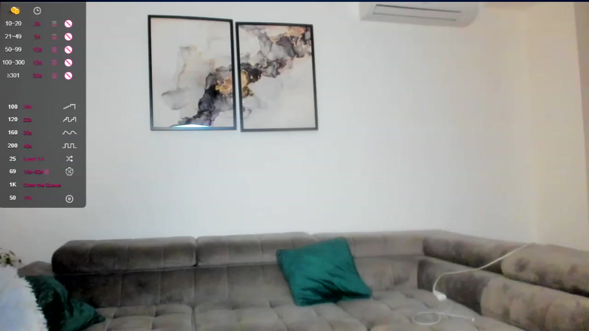 Gallery image thumbnail from Sieraskye's myfreecams stream on, 03/18/2023, 01:10 image 10 of 20