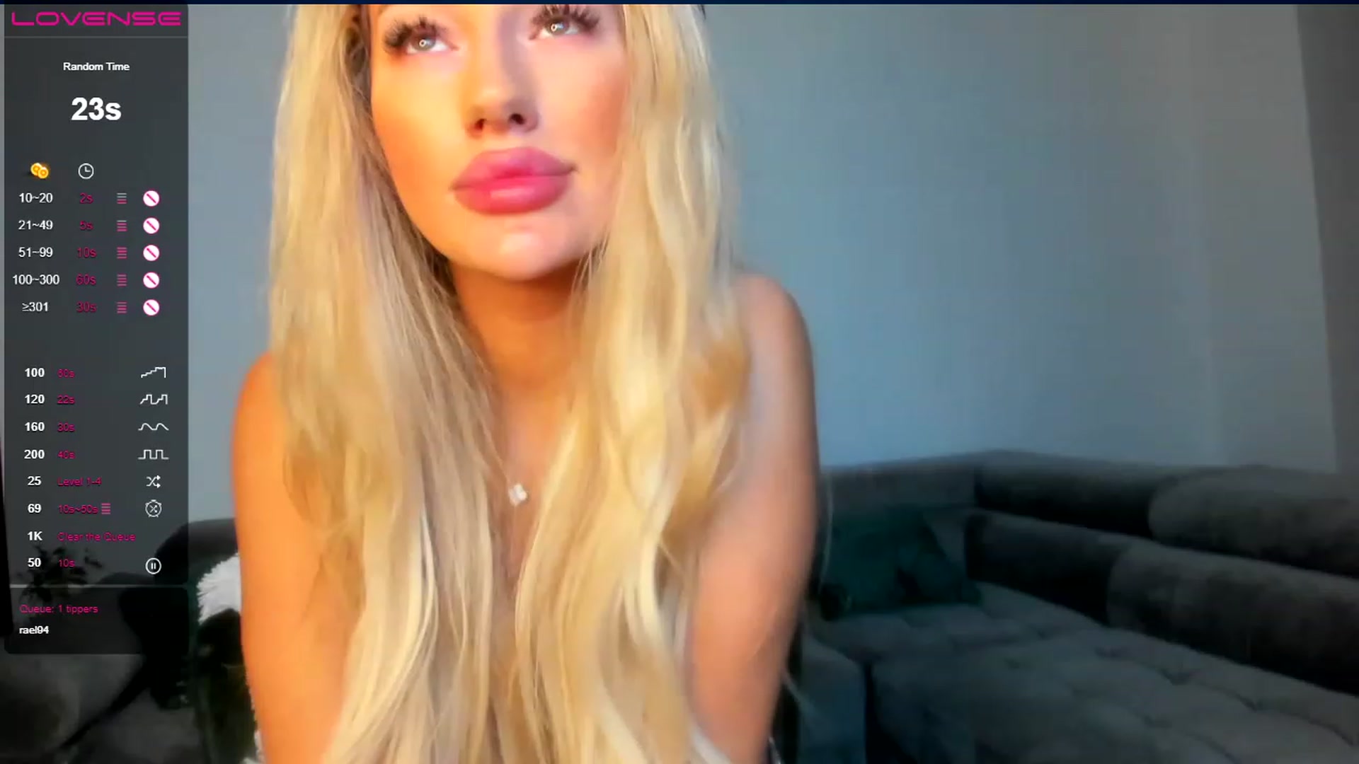 Gallery image thumbnail from Sieraskye's myfreecams stream on, 04/12/2023, 22:02 image 9 of 20
