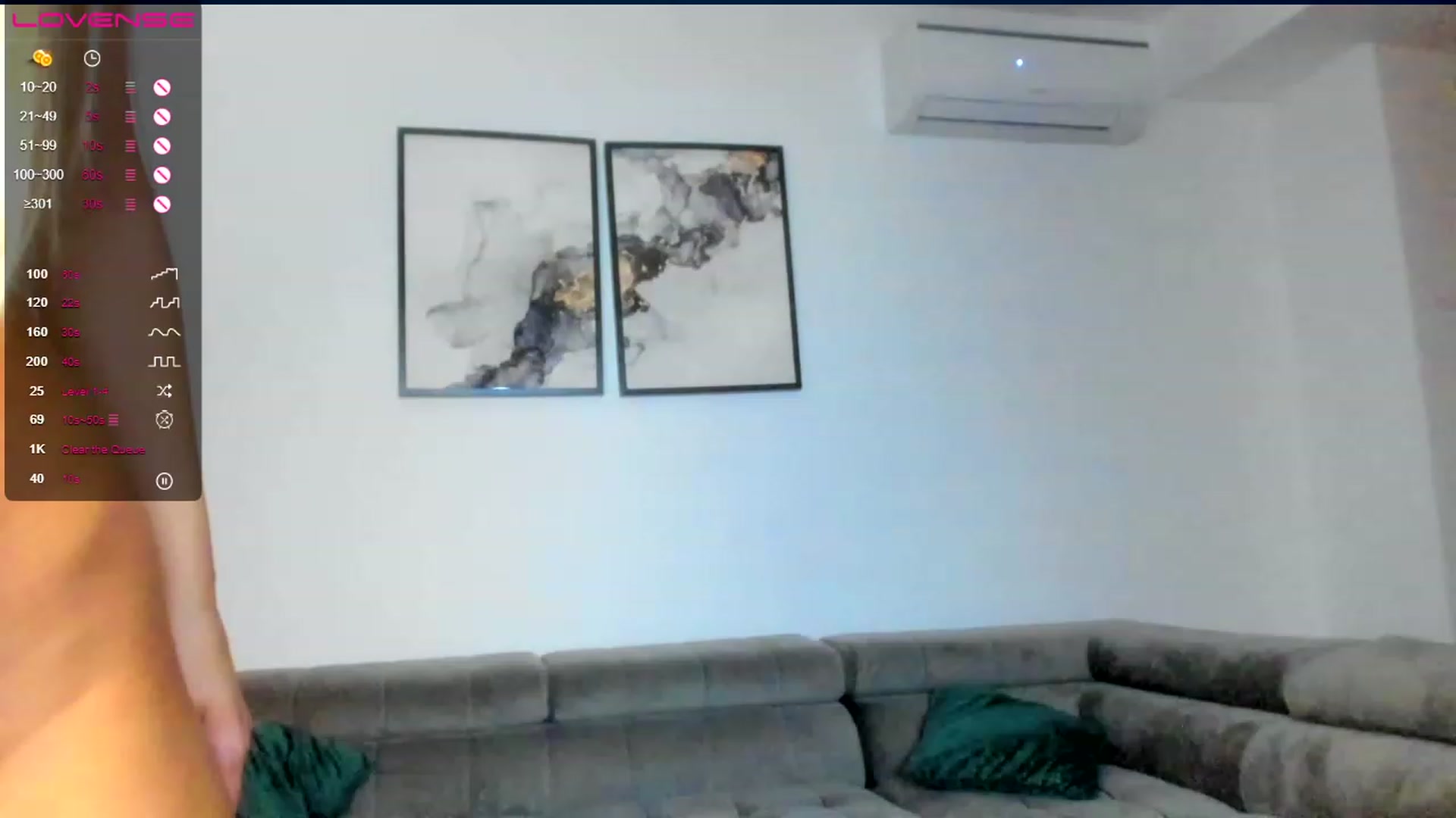 Gallery image thumbnail from Sieraskye's myfreecams stream on, 06/18/2023, 24:08 image 17 of 20