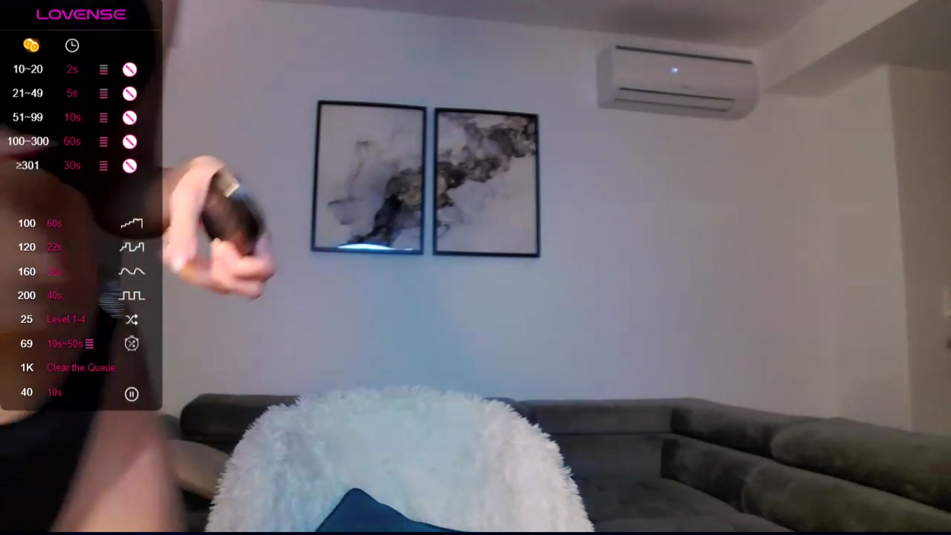 Gallery image thumbnail from Sieraskye's myfreecams stream on, 10/16/2023, 19:17 image 2 of 20