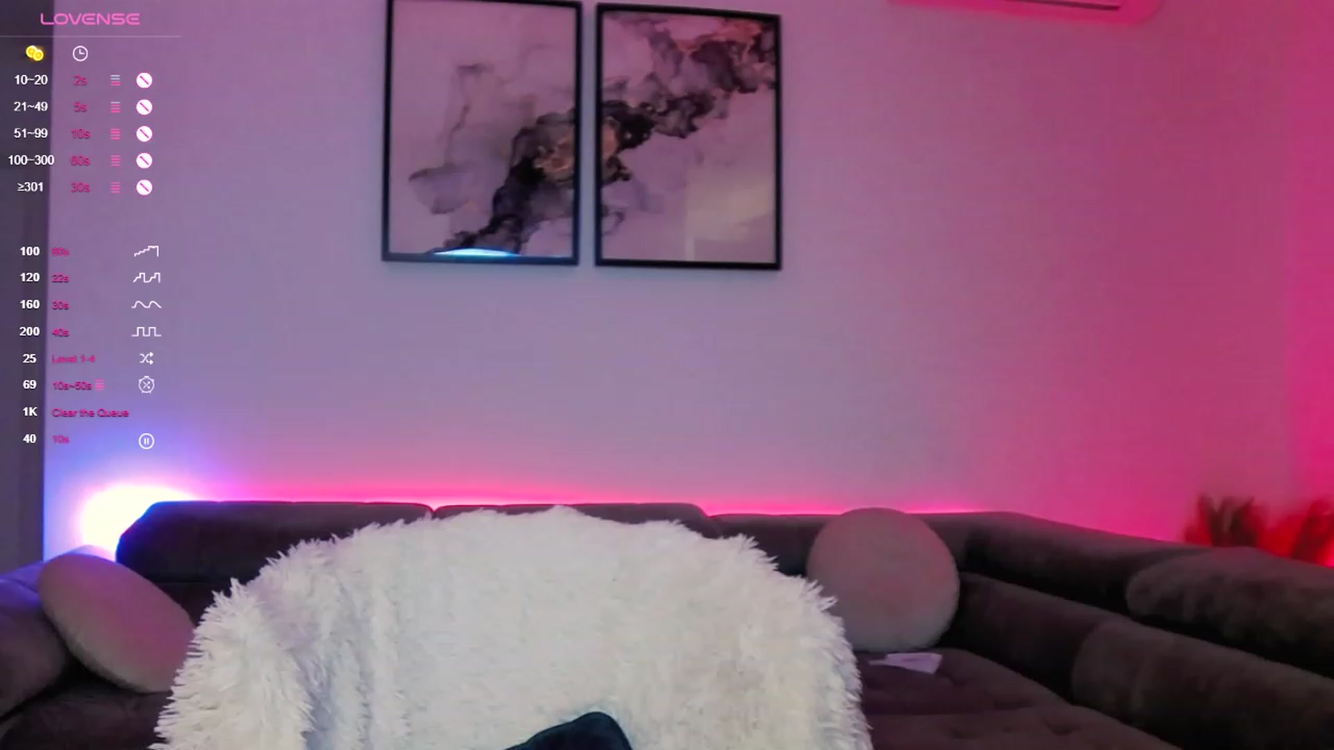 Gallery image thumbnail from Sieraskye's myfreecams stream on, 10/25/2023, 02:07 image 6 of 20