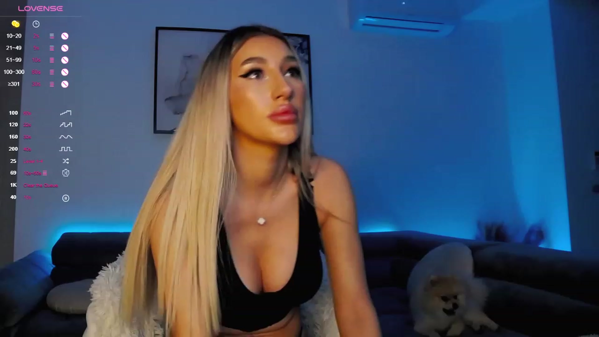 Gallery image thumbnail from Sieraskye's myfreecams stream on, 10/28/2023, 22:46 image 8 of 20