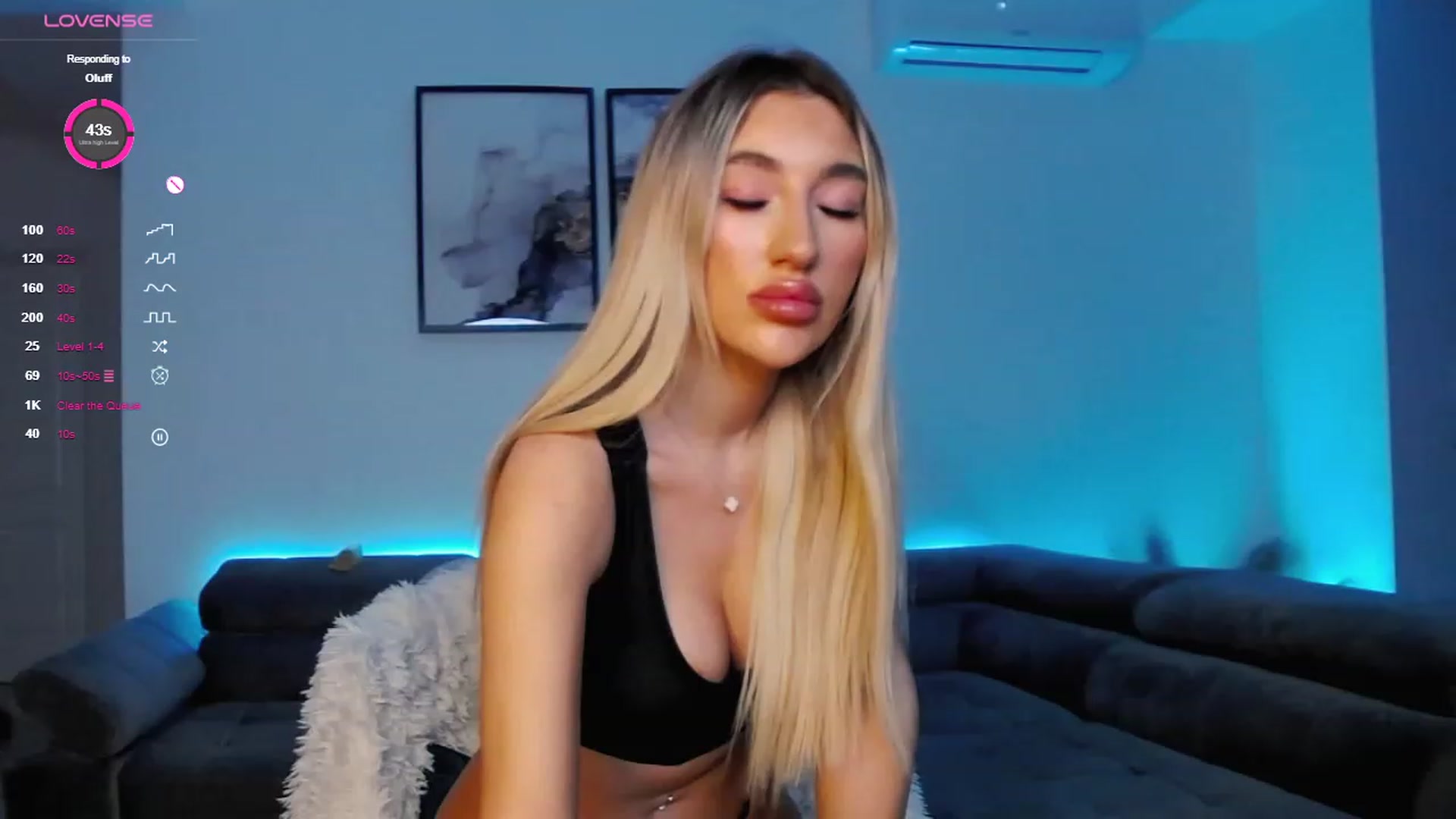 Gallery image thumbnail from Sieraskye's myfreecams stream on, 10/30/2023, 01:06 image 6 of 20