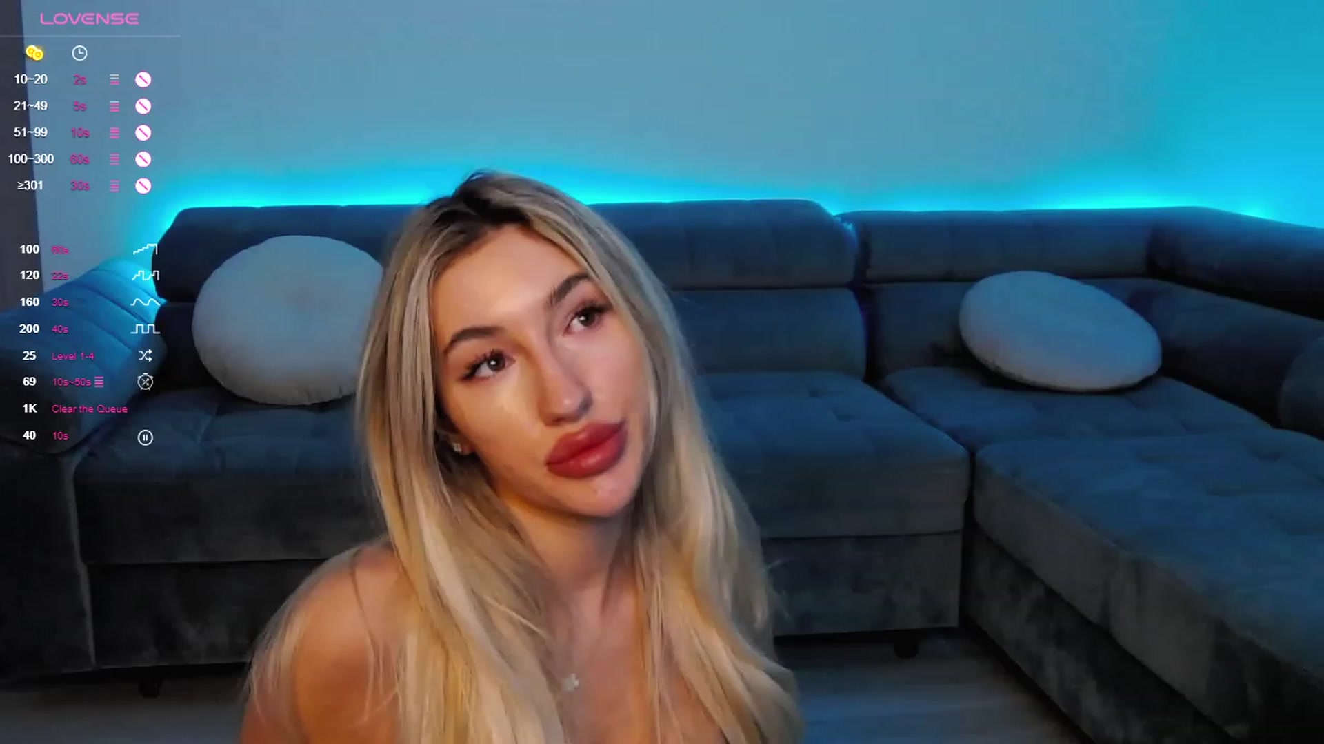 Gallery image thumbnail from Sieraskye's myfreecams stream on, 12/11/2023, 17:29 image 10 of 20
