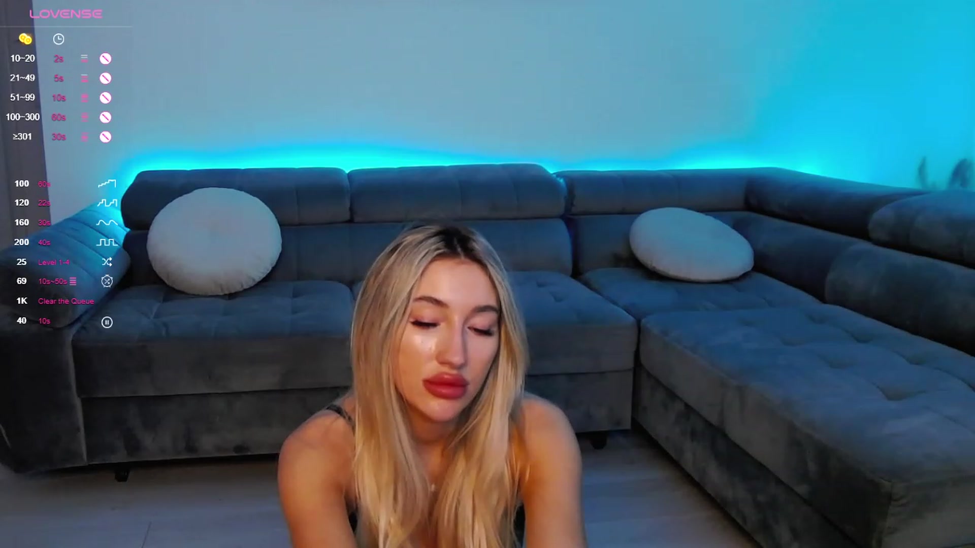 Gallery image thumbnail from Sieraskye's myfreecams stream on, 12/11/2023, 17:29 image 15 of 20