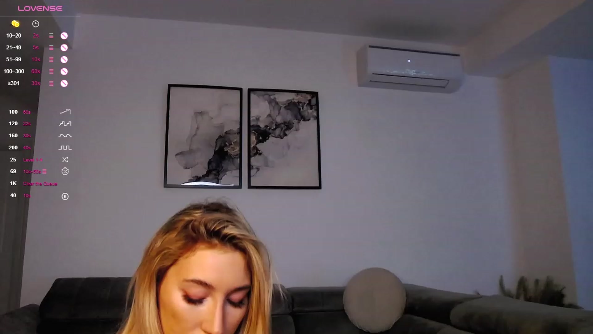 Gallery image thumbnail from Sieraskye's myfreecams stream on, 12/13/2023, 17:34 image 11 of 20