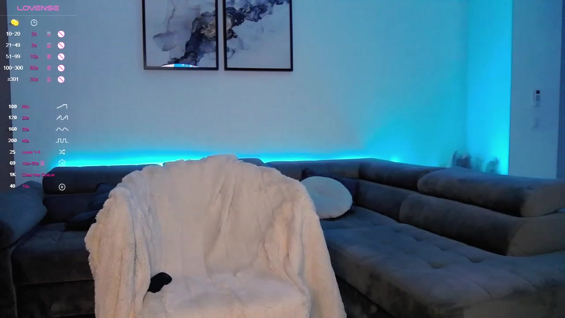 Gallery image thumbnail from Sieraskye's myfreecams stream on, 12/19/2023, 19:56 image 9 of 20