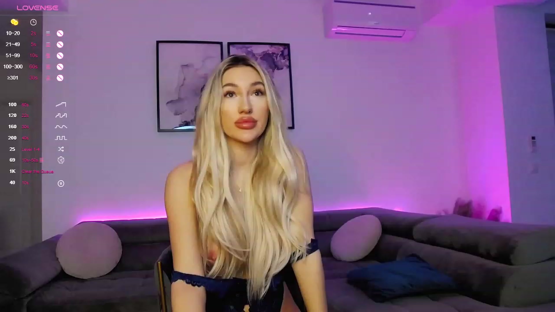Gallery image thumbnail from Sieraskye's myfreecams stream on, 12/22/2023, 17:56 image 12 of 20