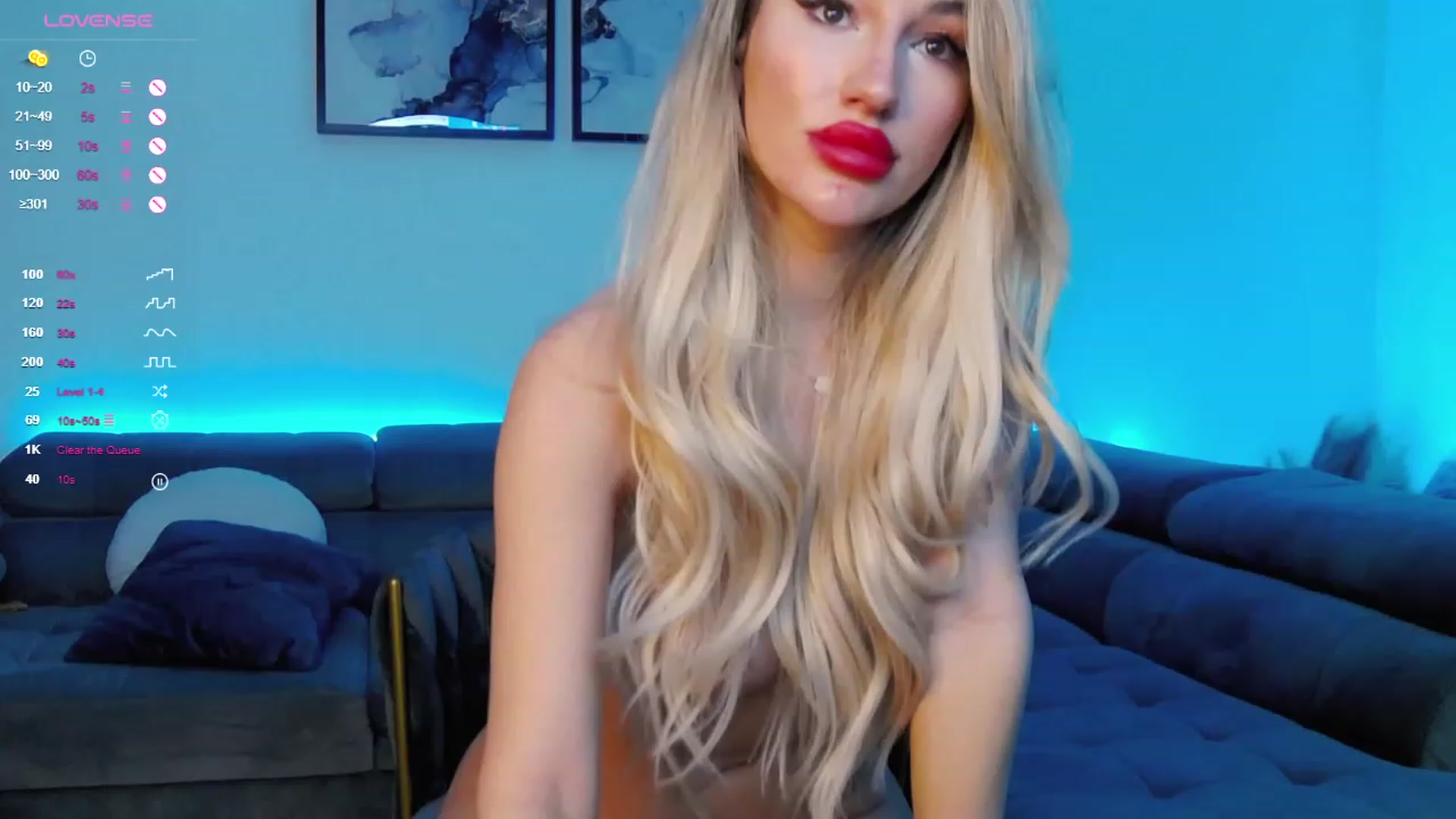 Gallery image thumbnail from Sieraskye's myfreecams stream on, 12/26/2023, 23:08 image 7 of 20