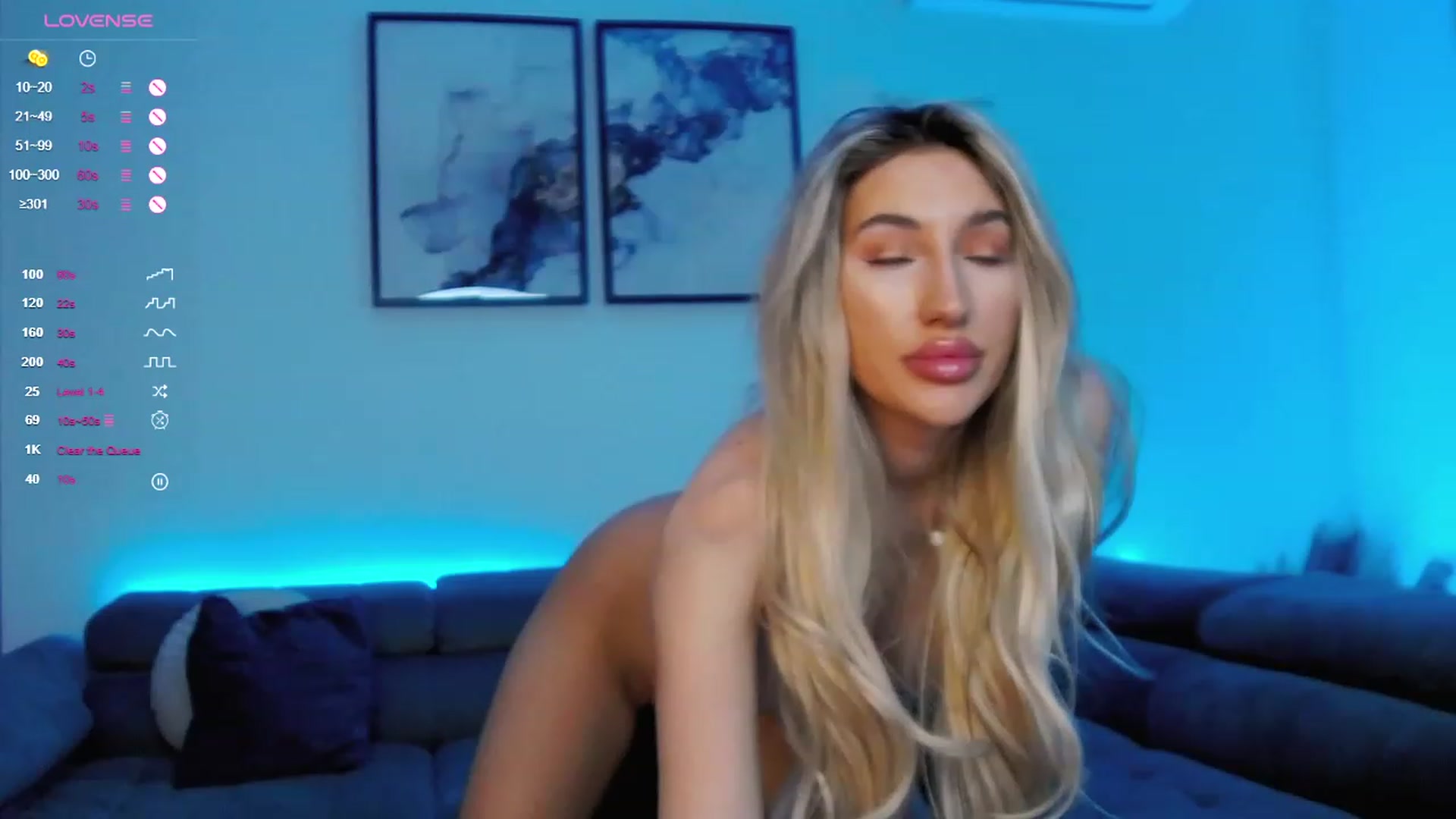Gallery image thumbnail from Sieraskye's myfreecams stream on, 12/28/2023, 22:28 image 18 of 20