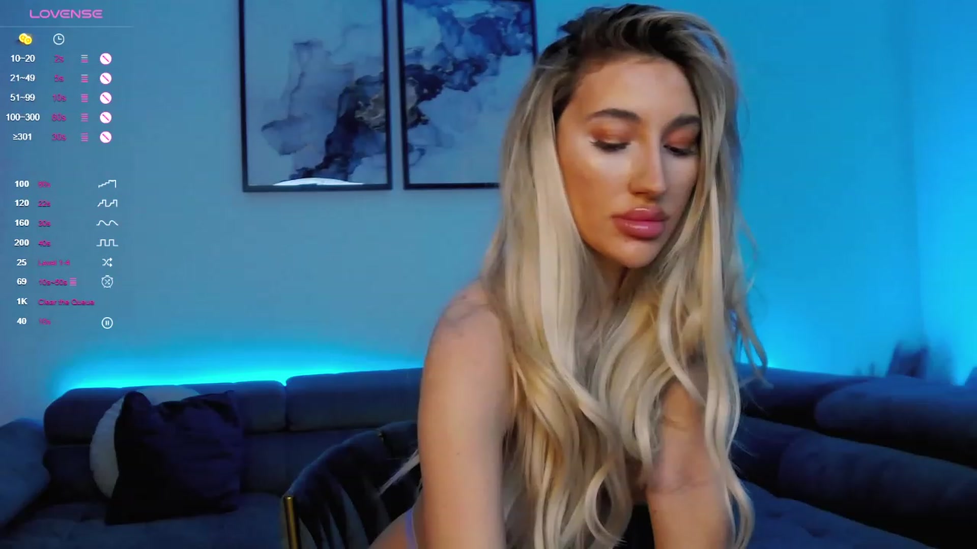 Gallery image thumbnail from Sieraskye's myfreecams stream on, 12/28/2023, 22:28 image 13 of 20